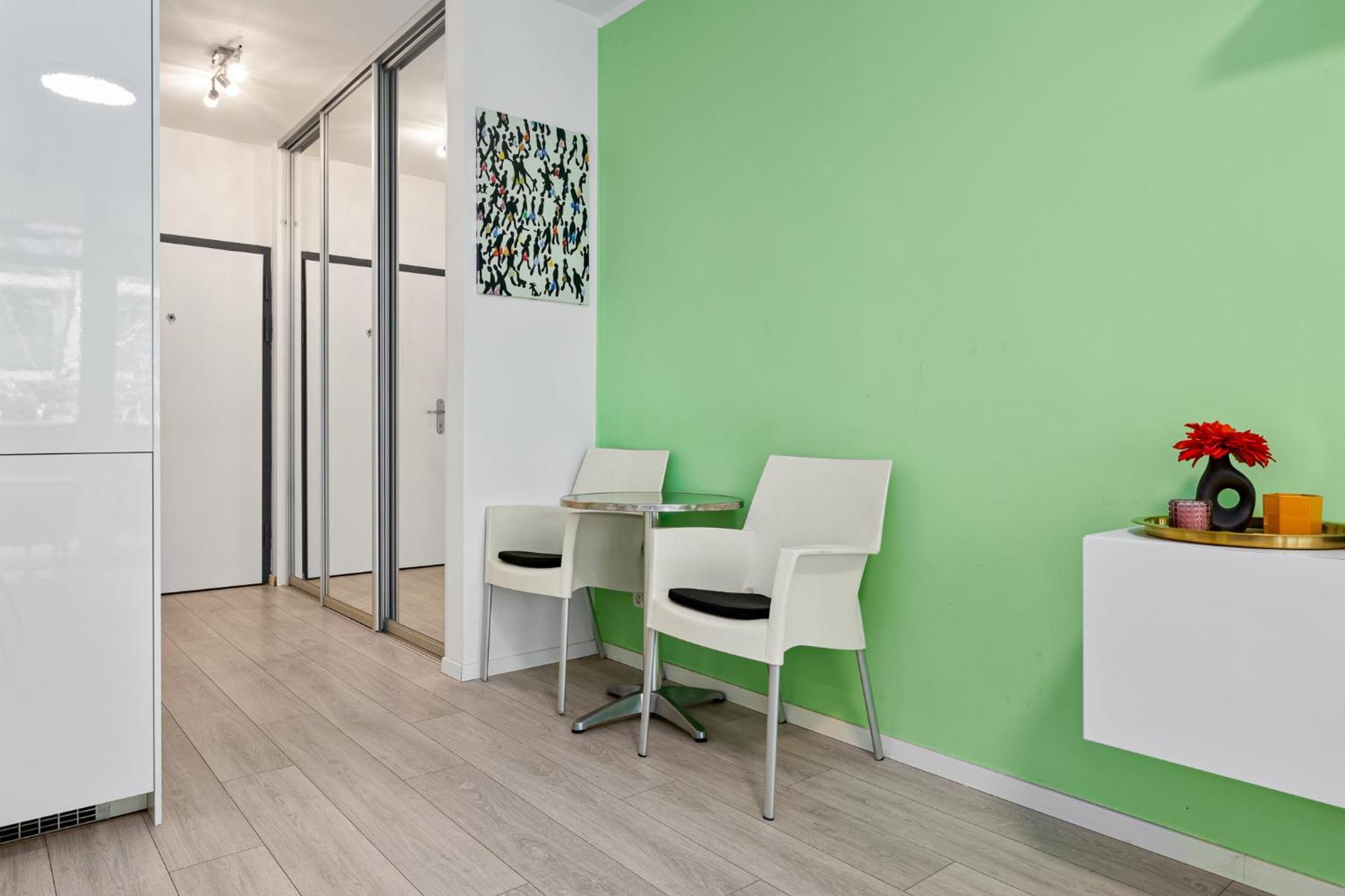 Ahoj Park, Terrace Vibes Studio, Private Parking Bratislava