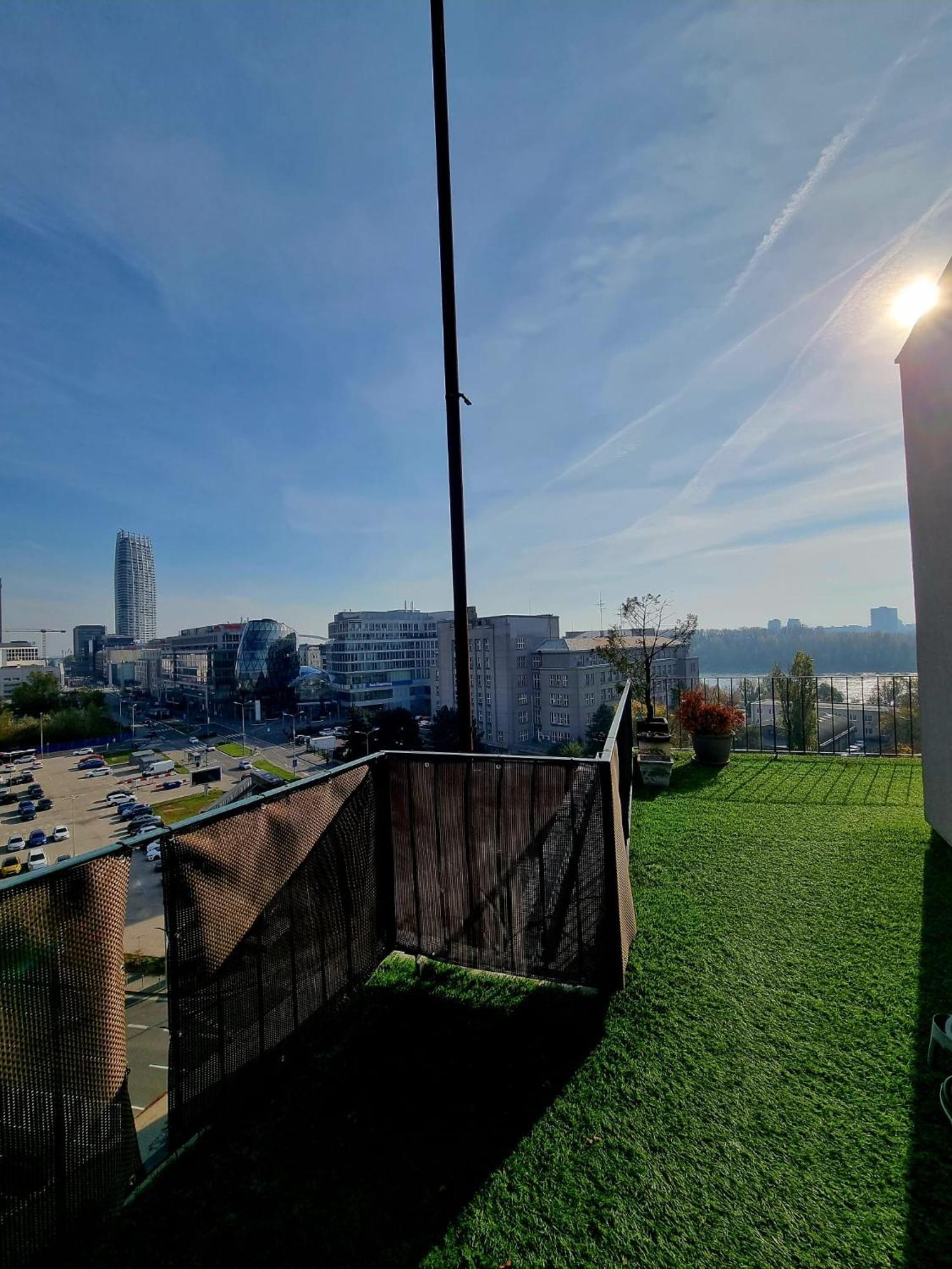 Premium Old Town Huge Terasse Near Eurovea With Amaznig View * Bratislava
