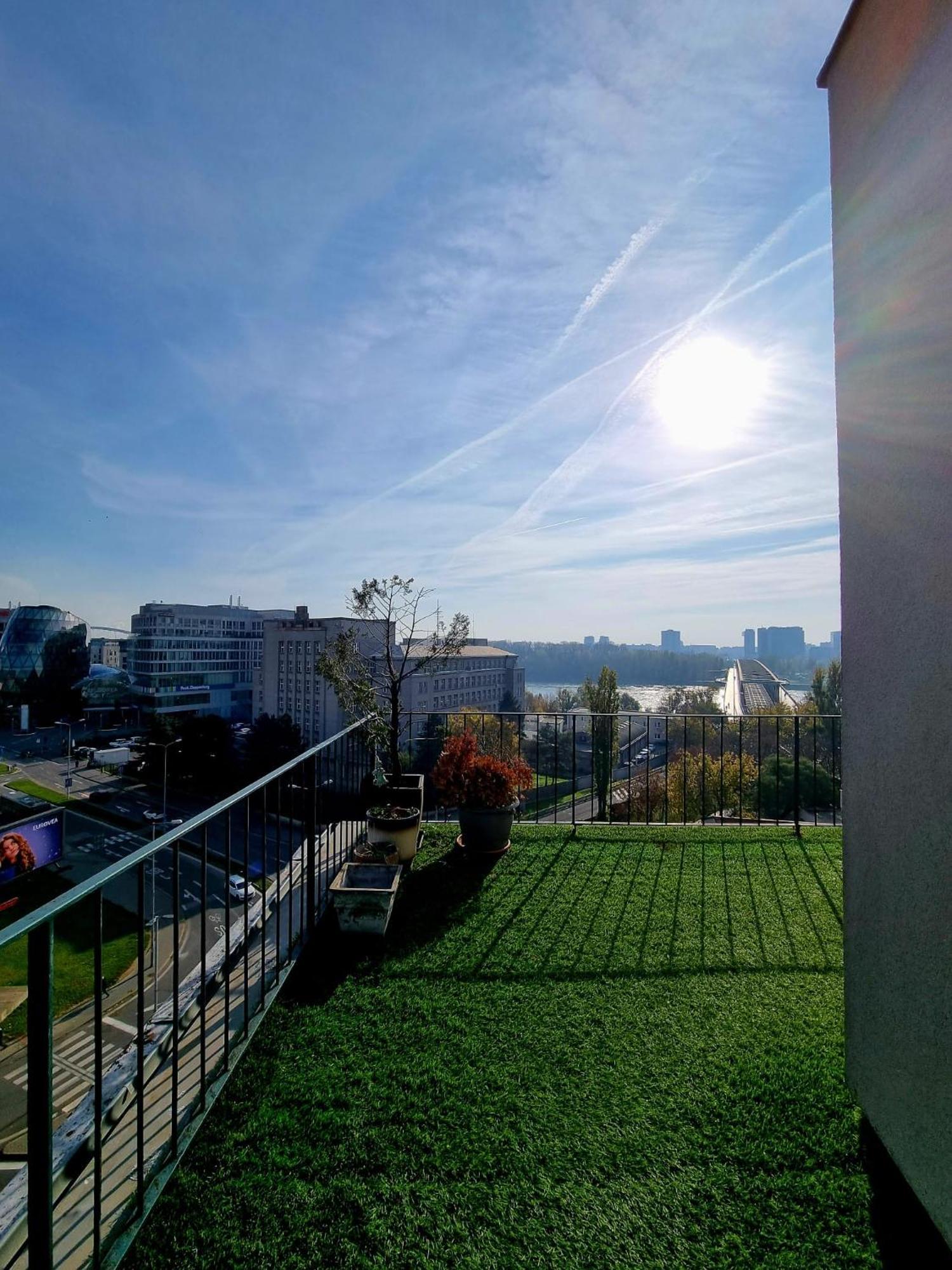 Apartment Premium Old Town Huge Terasse Near Eurovea With Amaznig View *