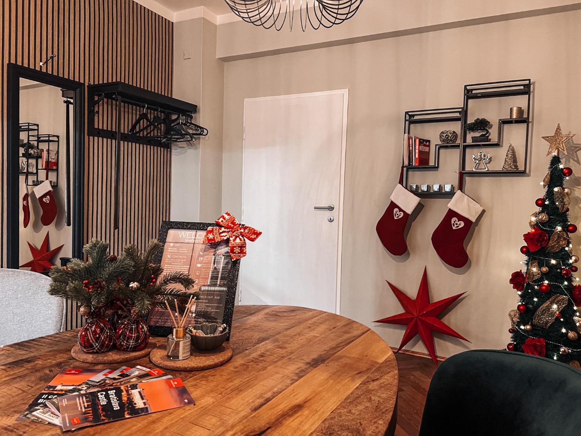 96m2 Of Comfort And Style: 4bd In Old Town Bratislava