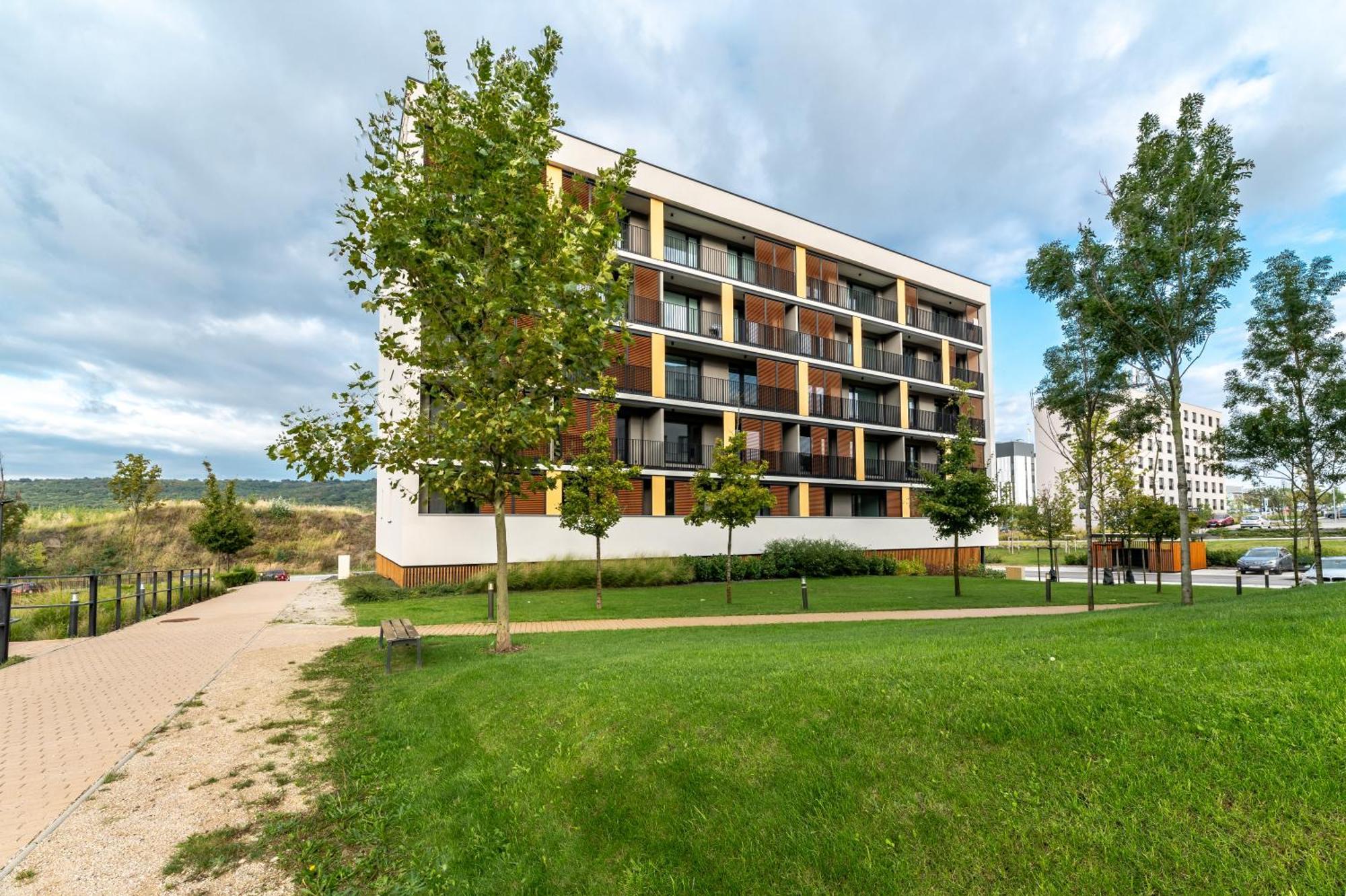 Apartment Bytovy Dom Bory Bratislava