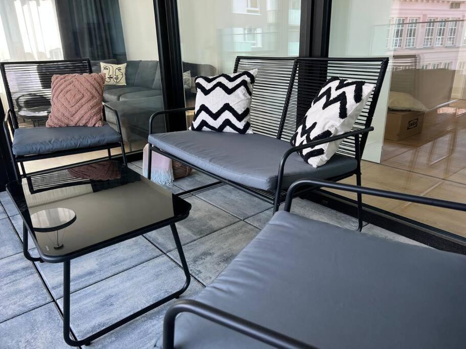 3br Stadium Getaway - Parking * Bratislava