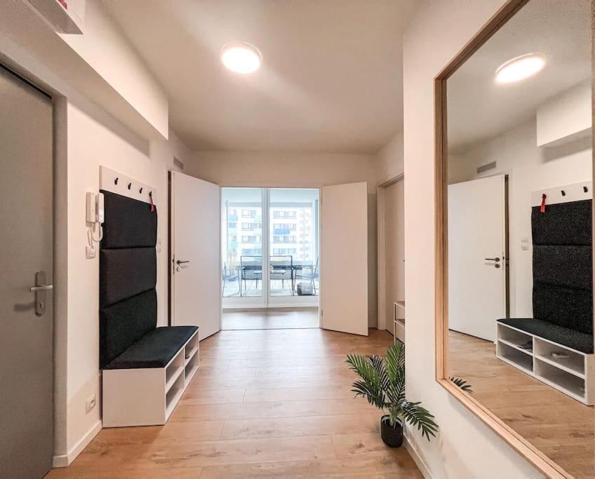 Apartment 3br Stadium Getaway - Parking *