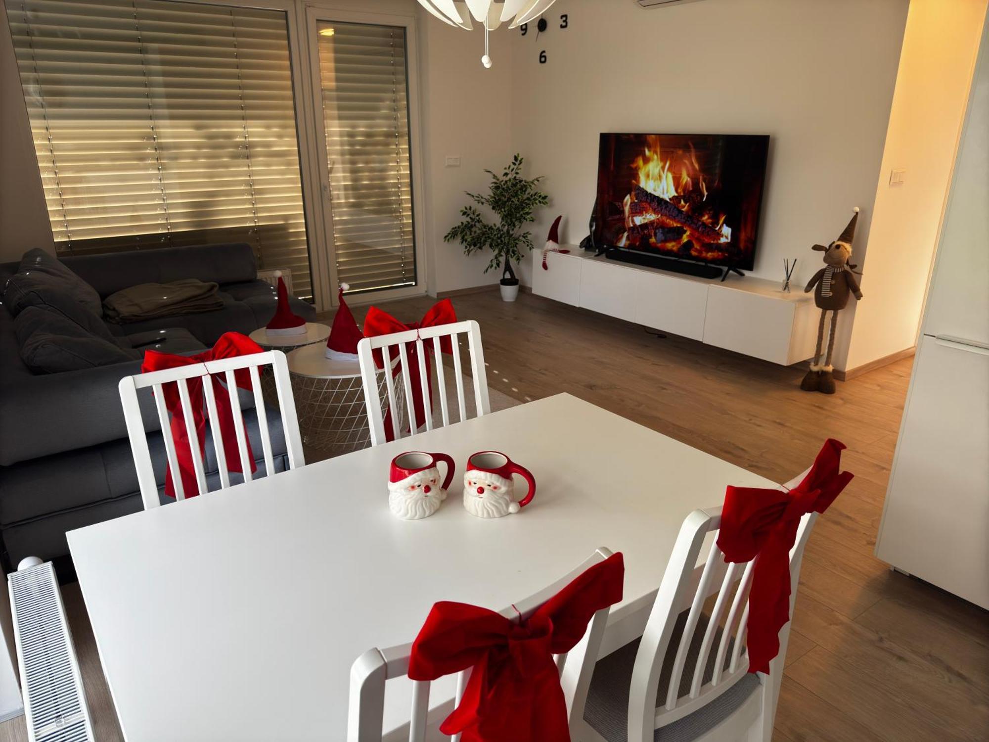 Ba With Free Garage Parking, Huge Outside Area * Bratislava