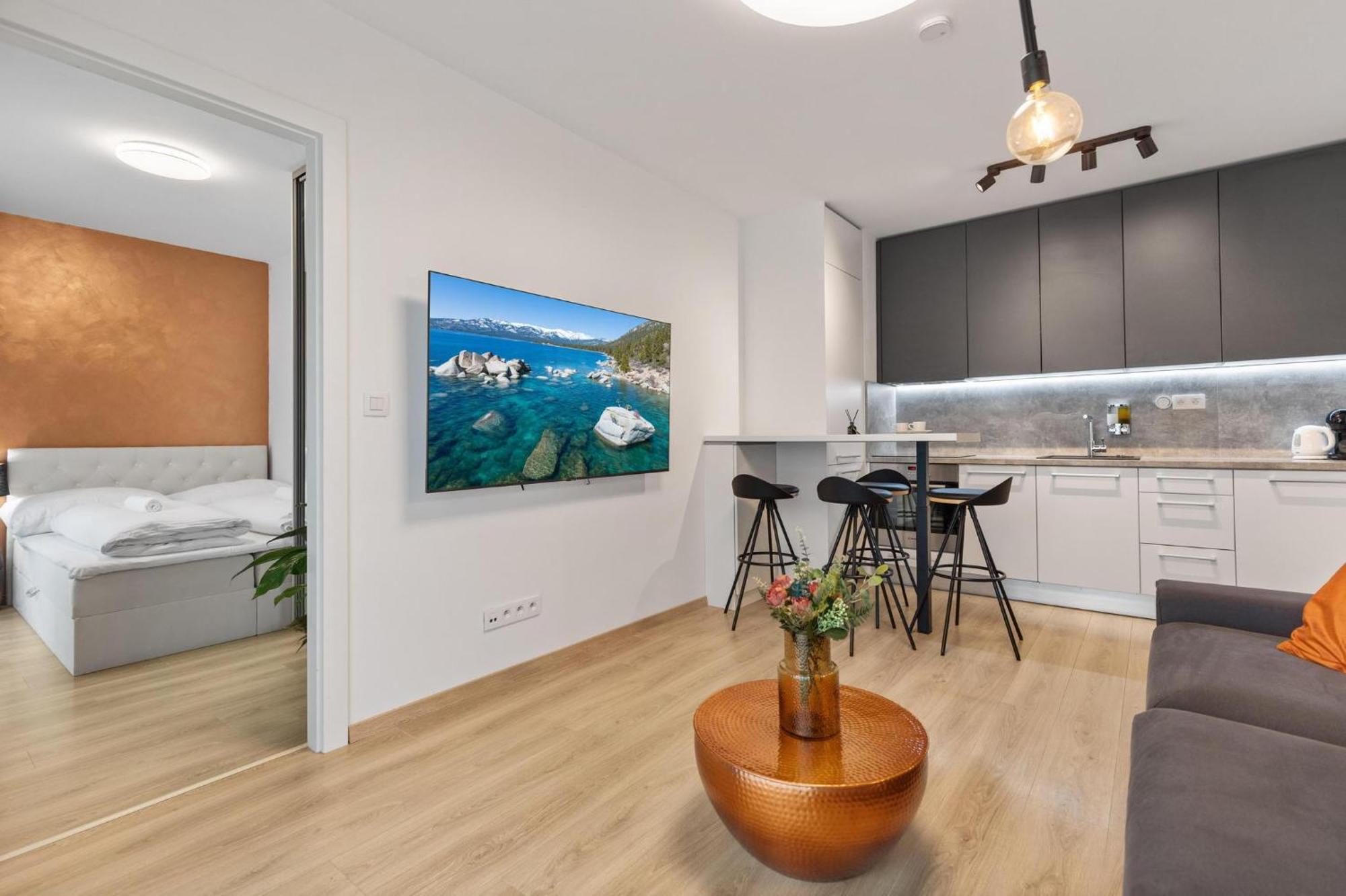 Lam Urban - Balcony Apartment
