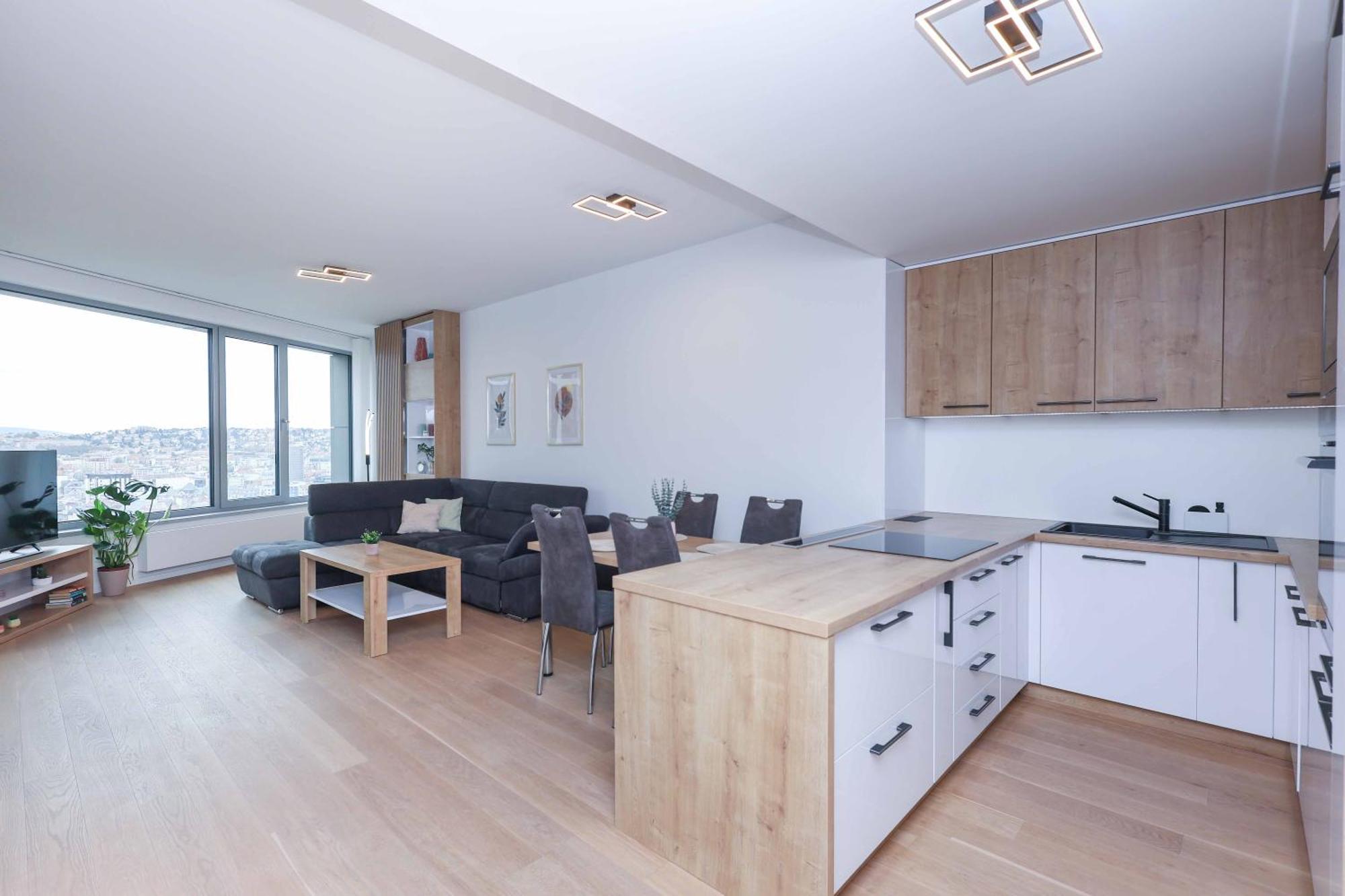 Apartment Skypark Tower 3-2 Bedroom Luxe With Free Parking