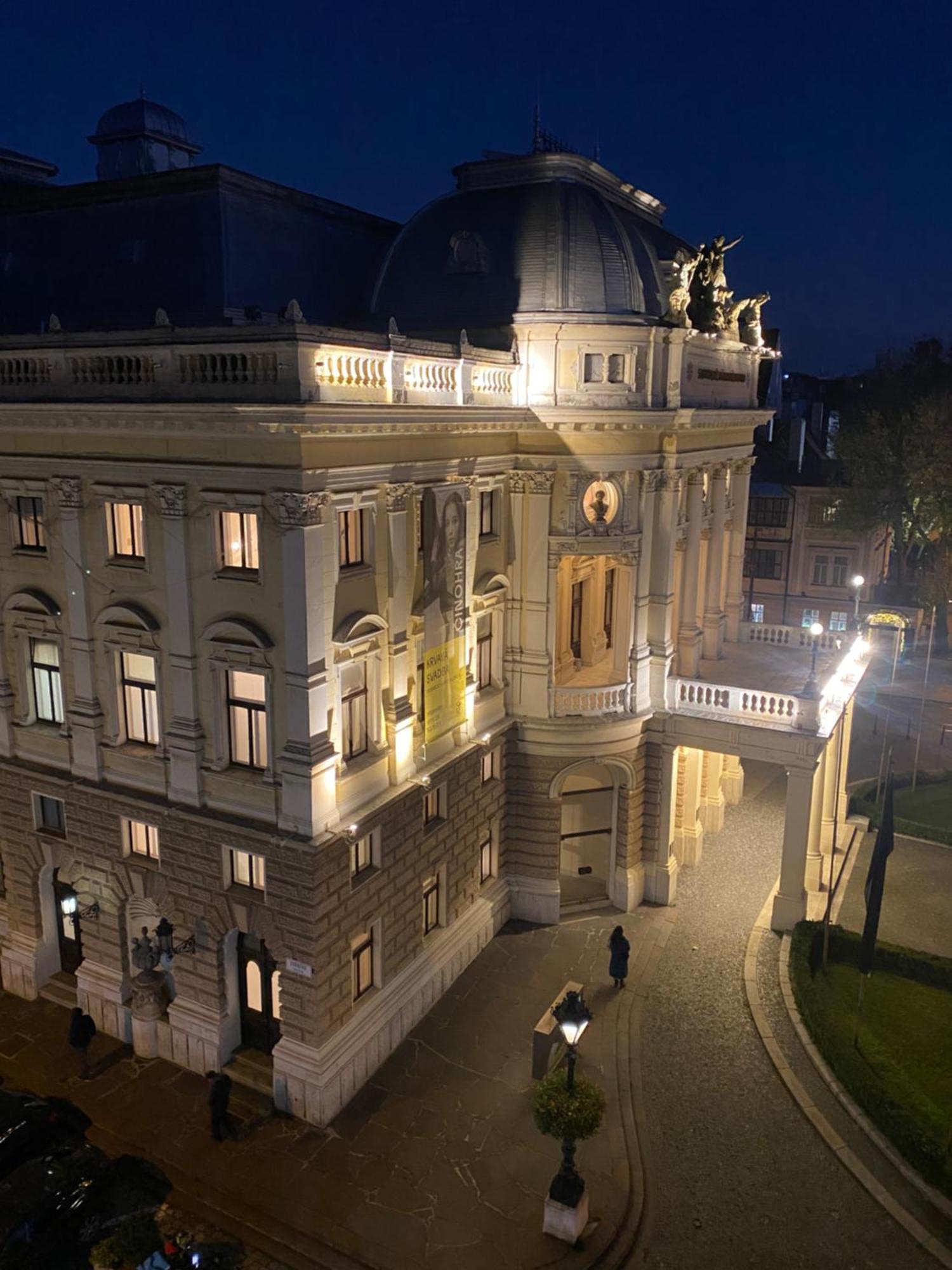 Modern In Historic Center Old Town Apartment *