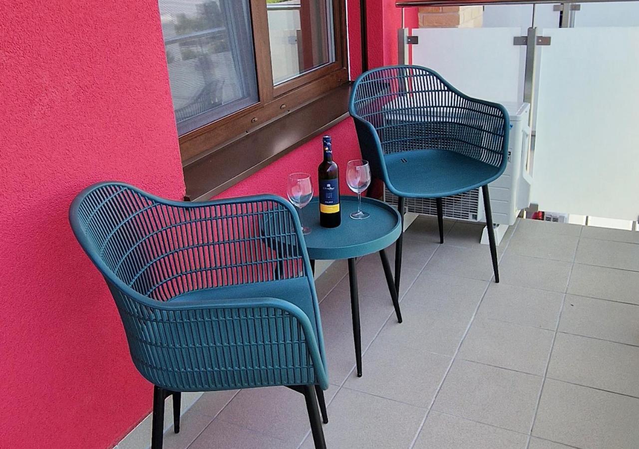Two Check In -c Apartment Bratislava
