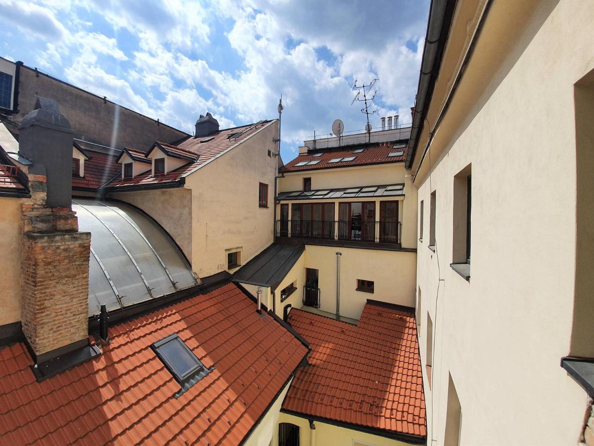 Zoe - Old Town Apartment *