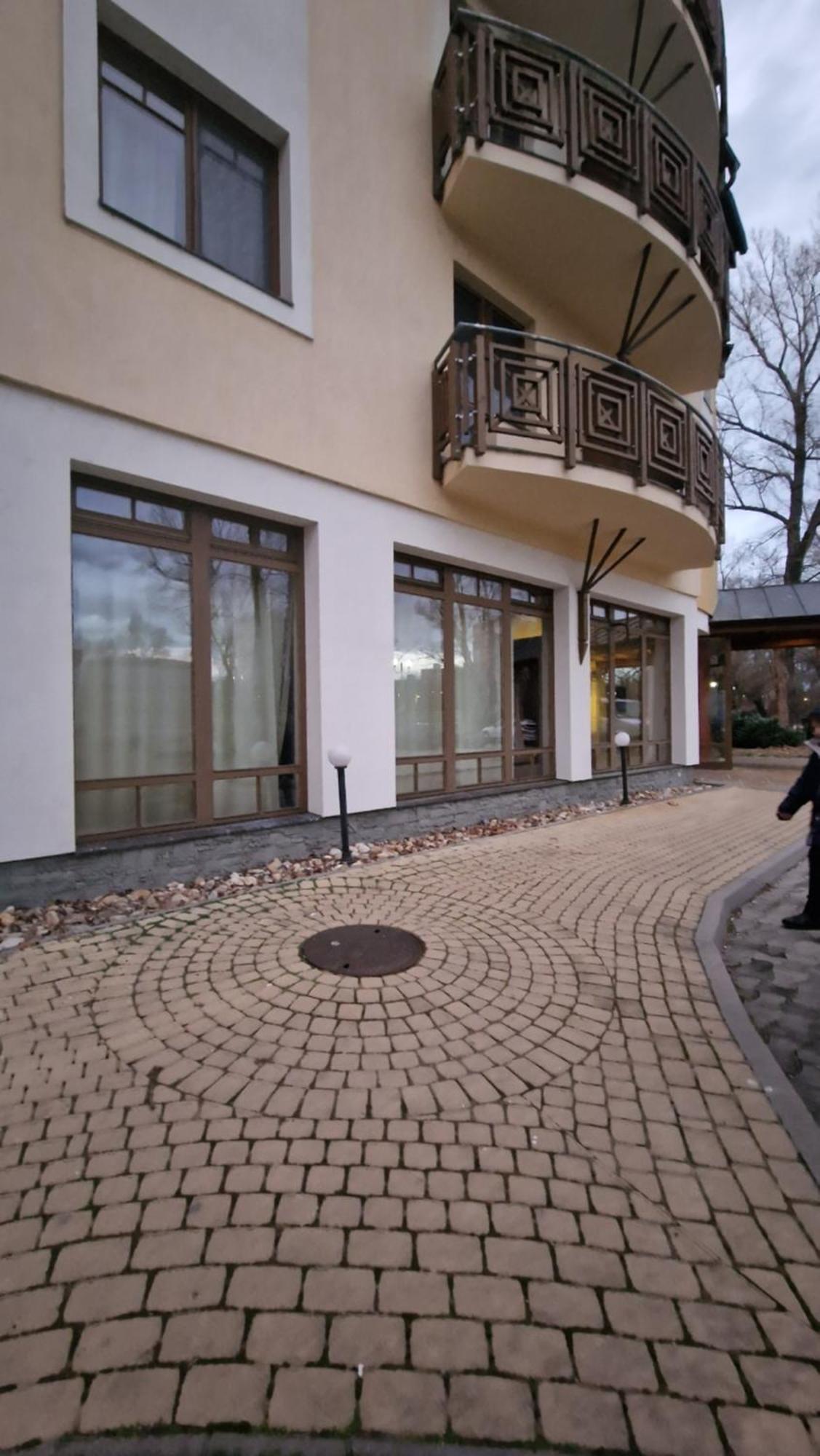 Whit Balcony And View Checkin - Drazdiak Bratislava