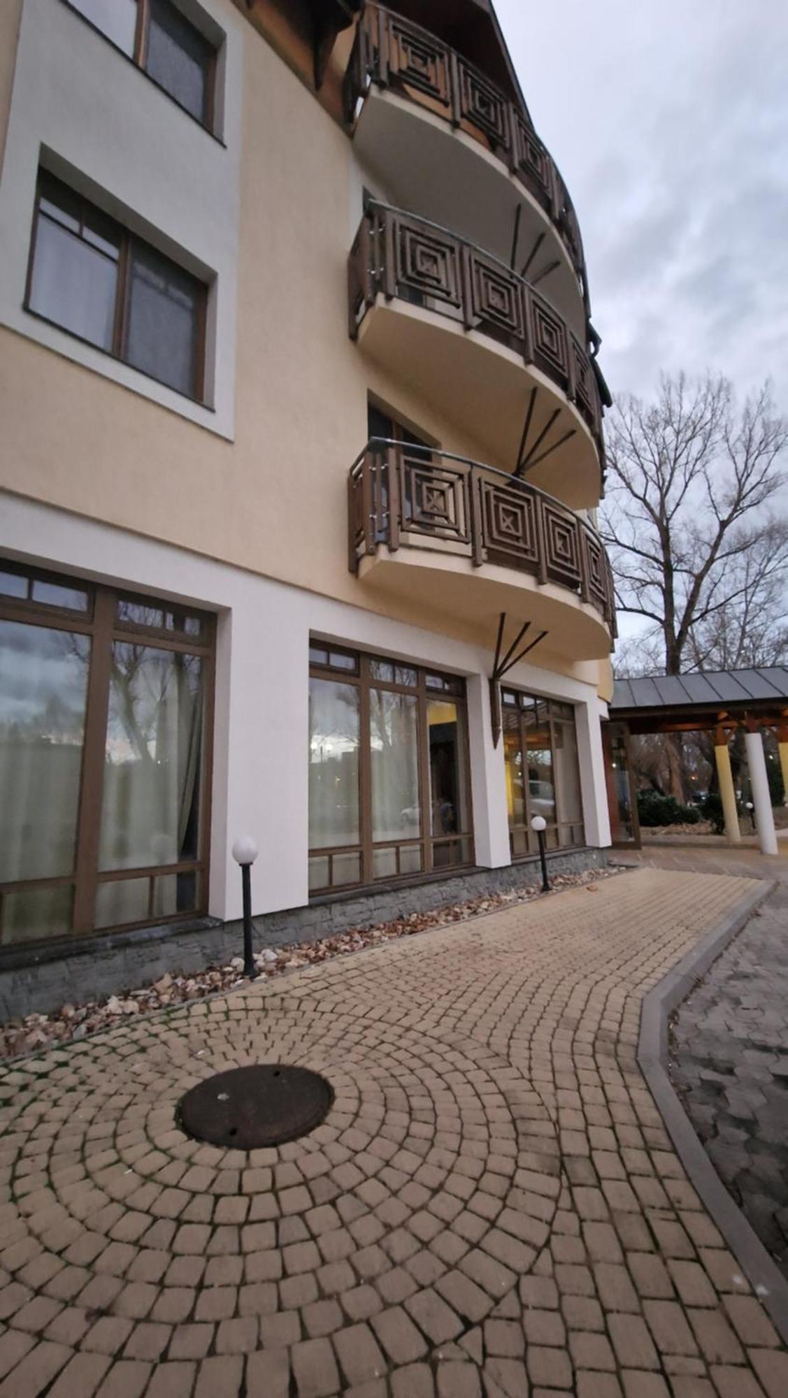 Apartment Whit Balcony And View Checkin - Drazdiak Bratislava