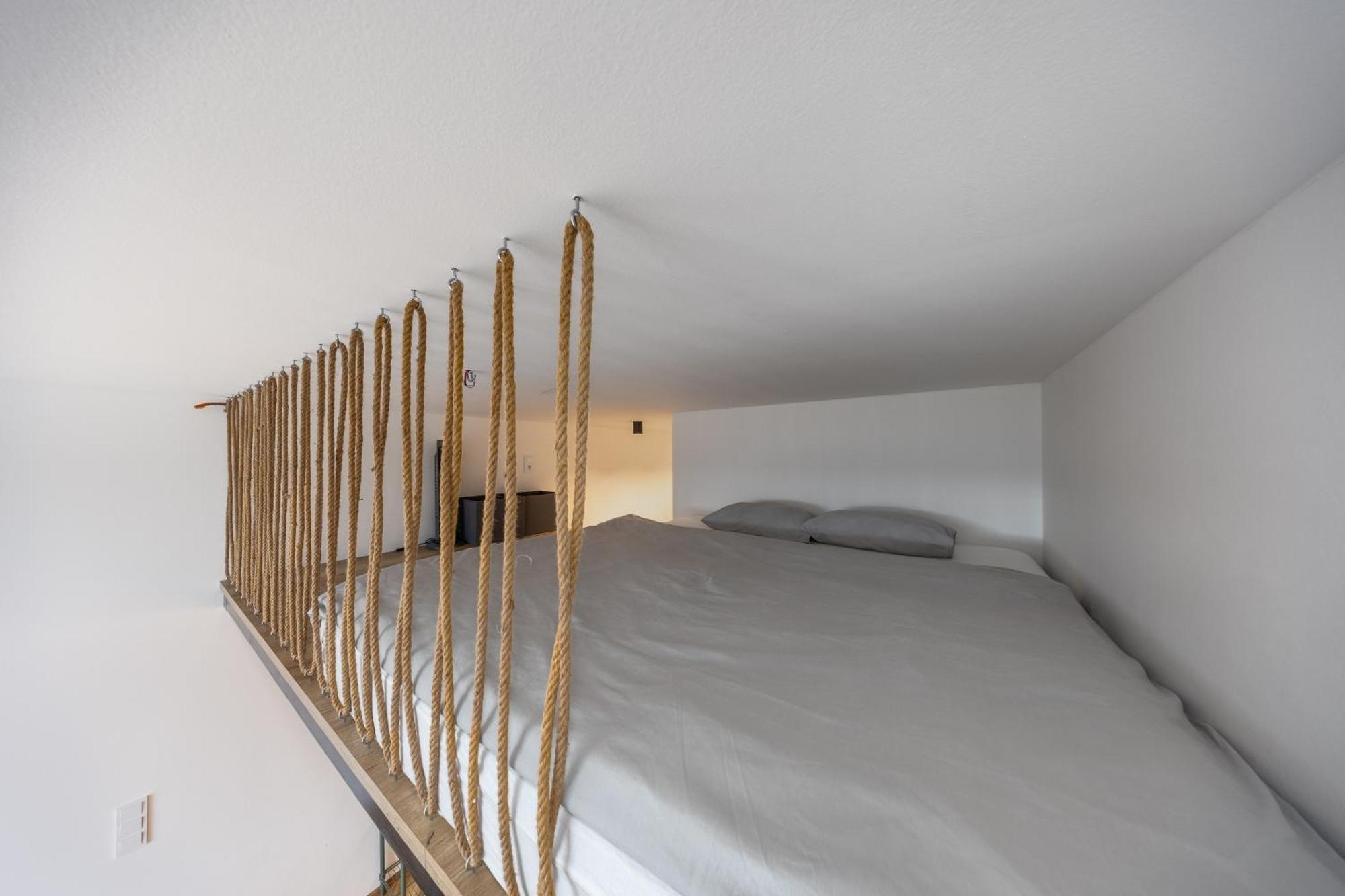 Apollo Luxe, Near Downtown, Private Parking *