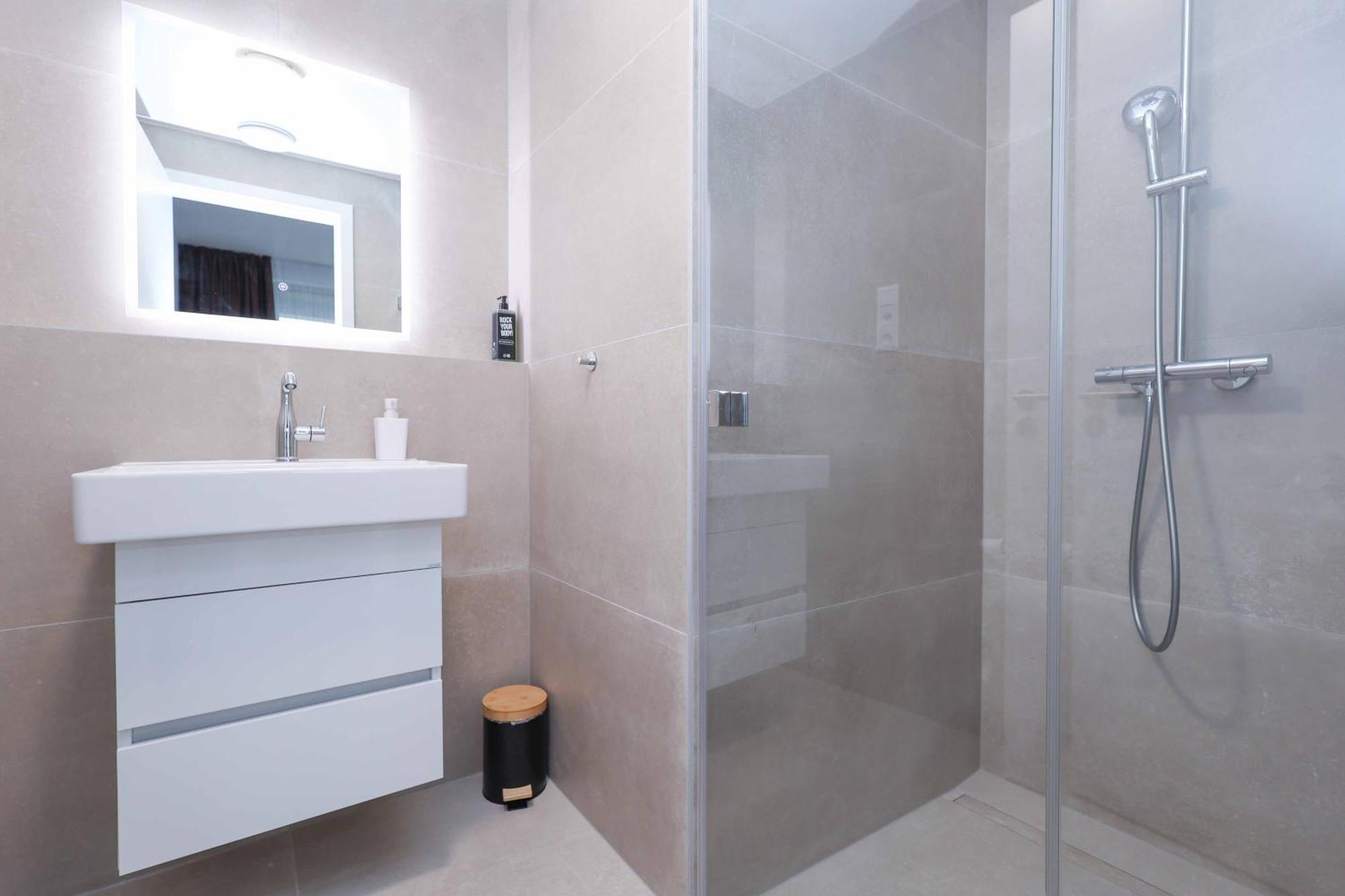 Skypark Tower 4, Free Parking And Beautiful Views Apartment *