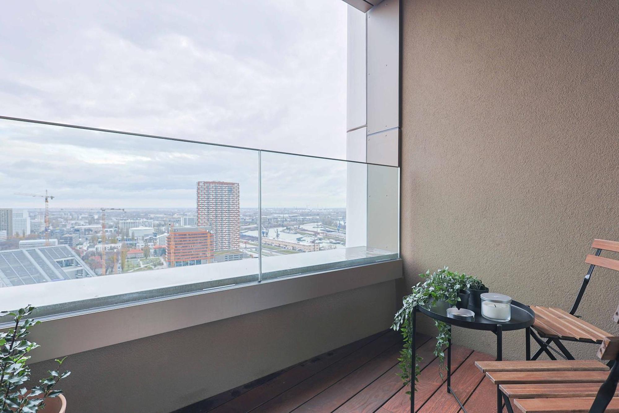 Skypark Tower 4, Free Parking And Beautiful Views Apartment *