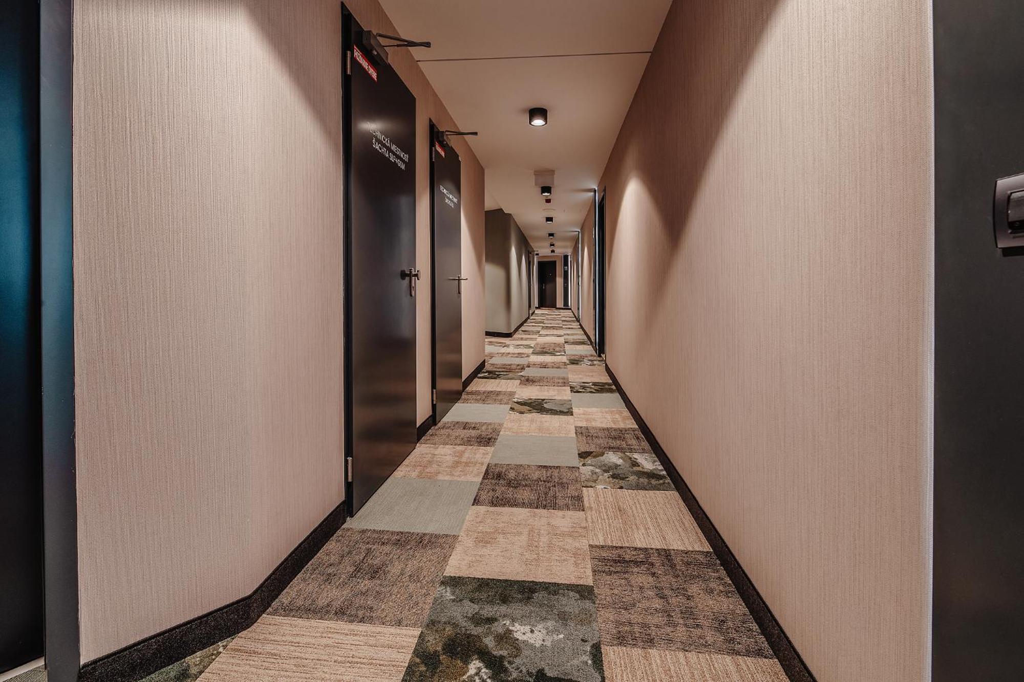 Apartment Premium Suite, River & Old Town View,free Parking