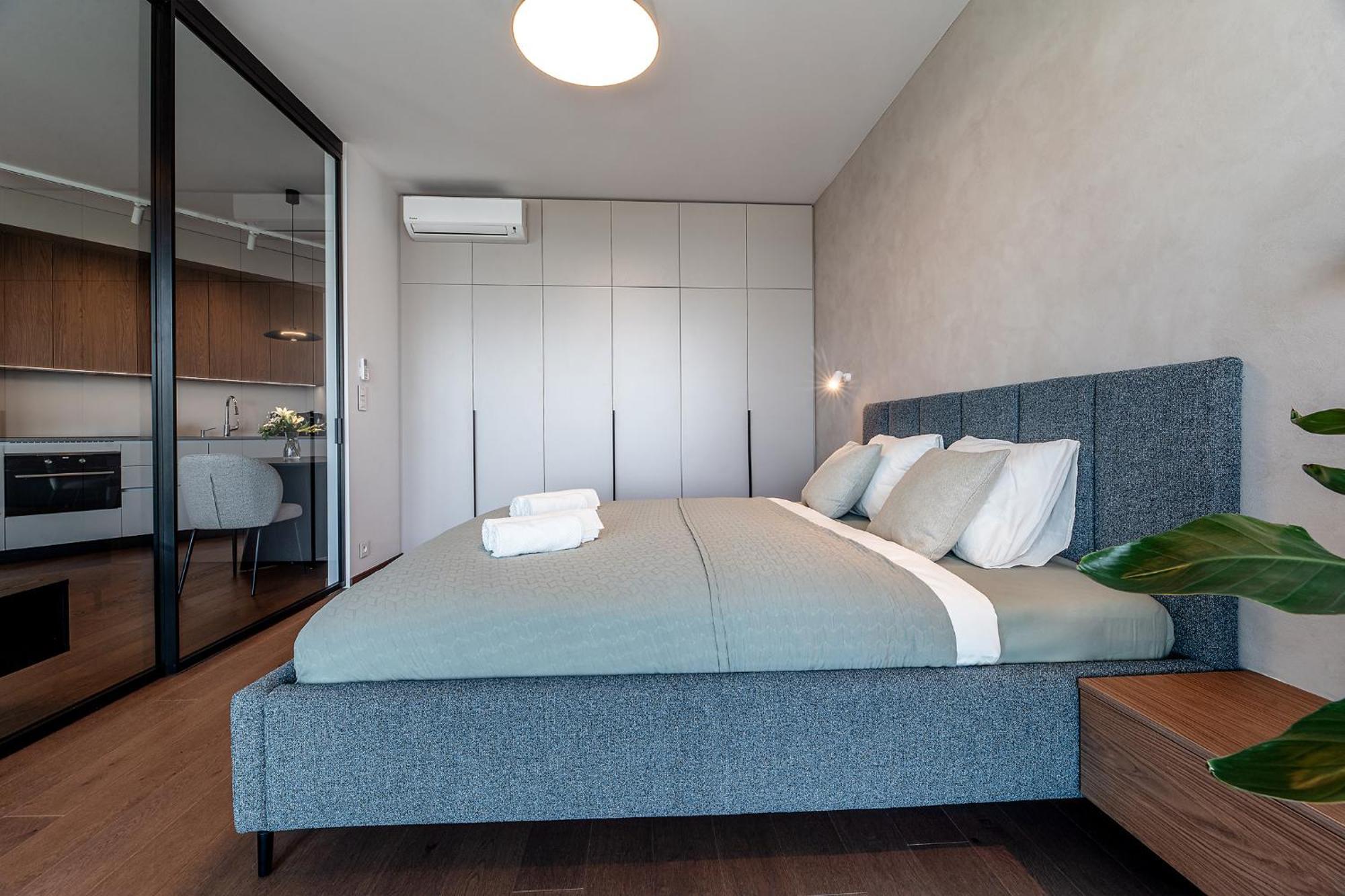 Premium Suite, River & Old Town View,free Parking *