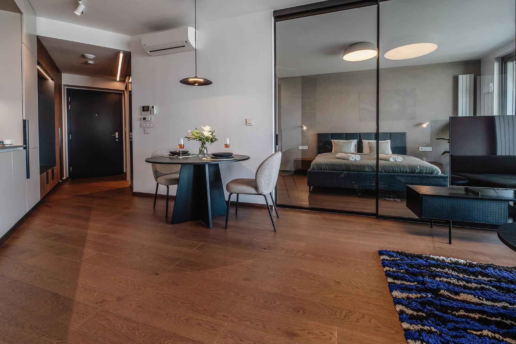 Apartment Premium Suite, River & Old Town View,free Parking Bratislava