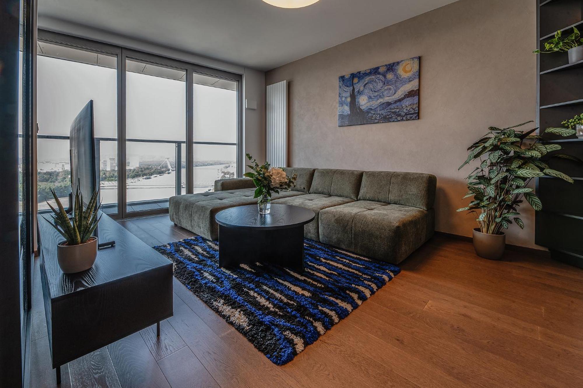 Premium Suite, River & Old Town View,free Parking Bratislava