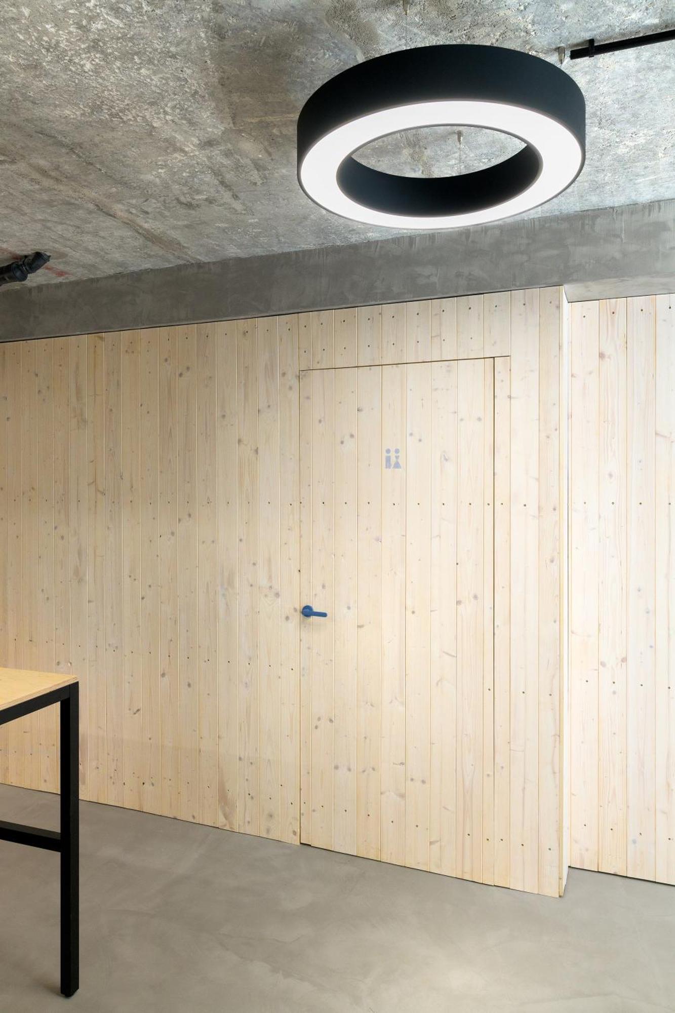 Hostel Izy