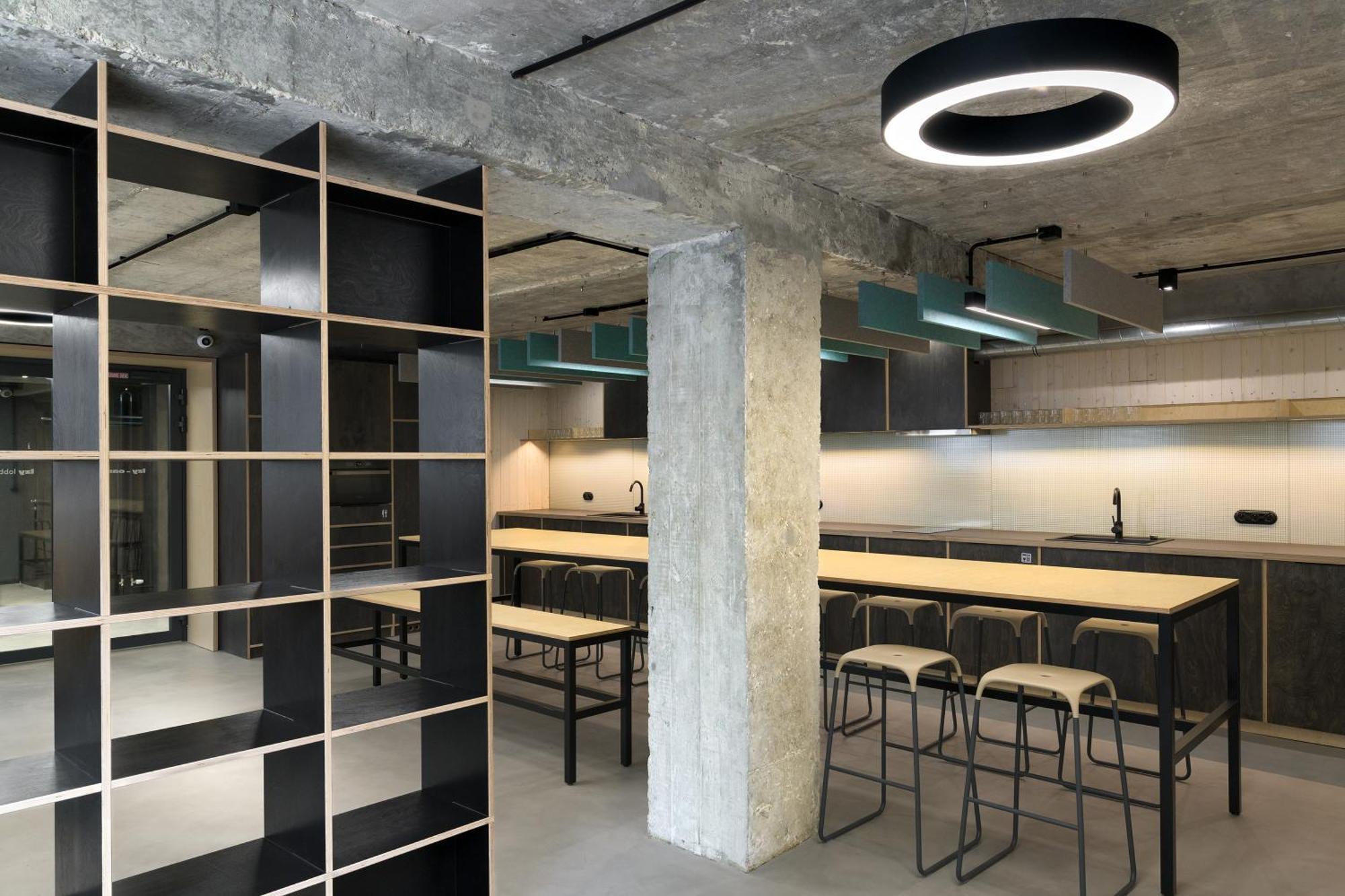 Izy Hostel