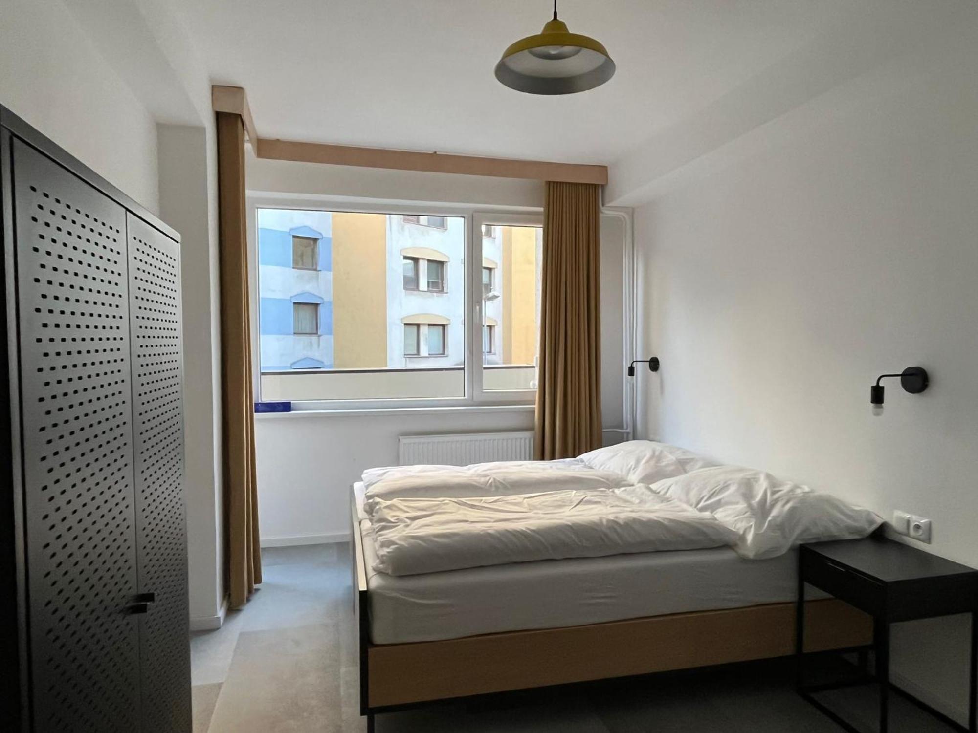 Hostel Izy *