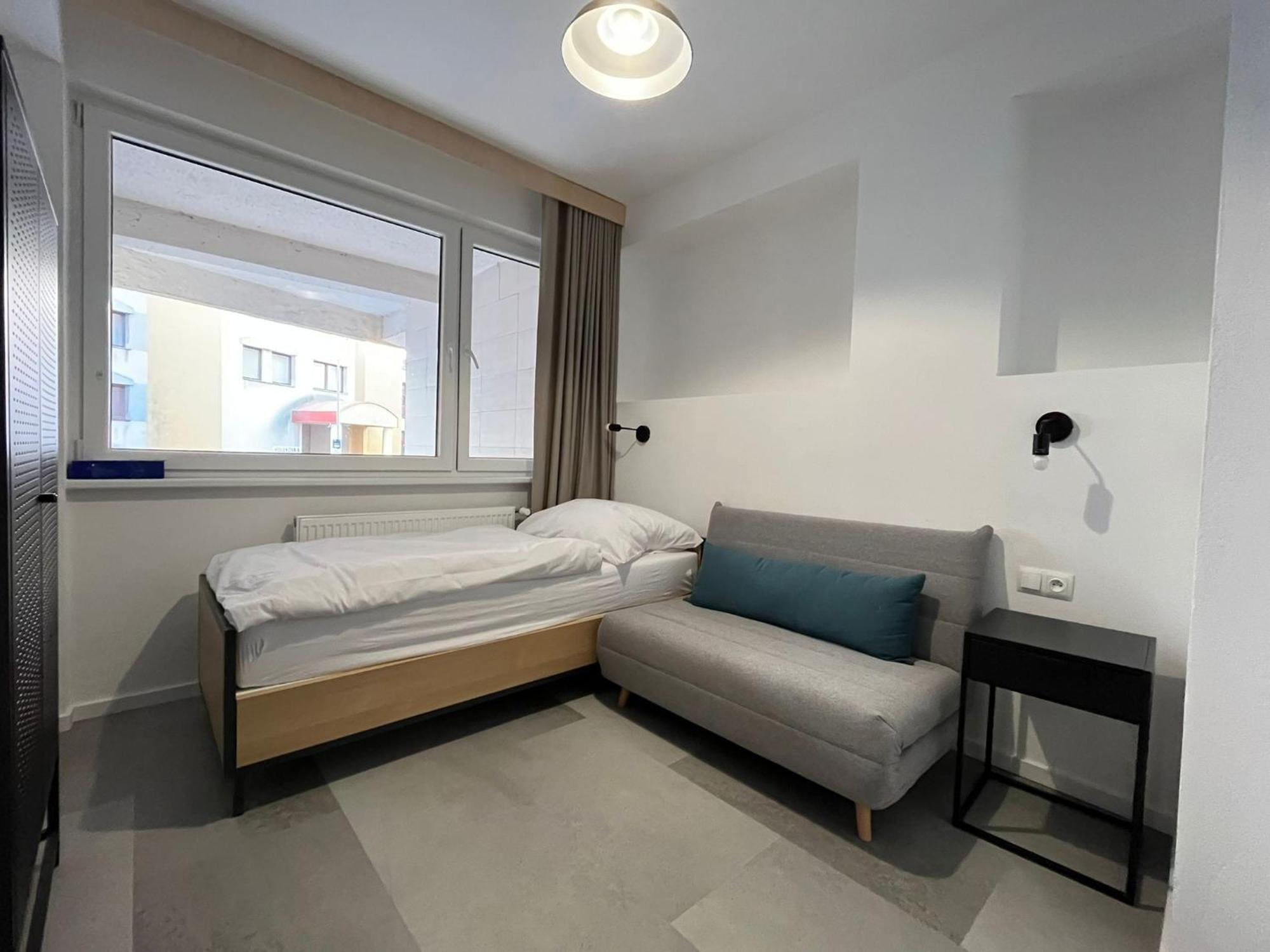 Hostel Izy