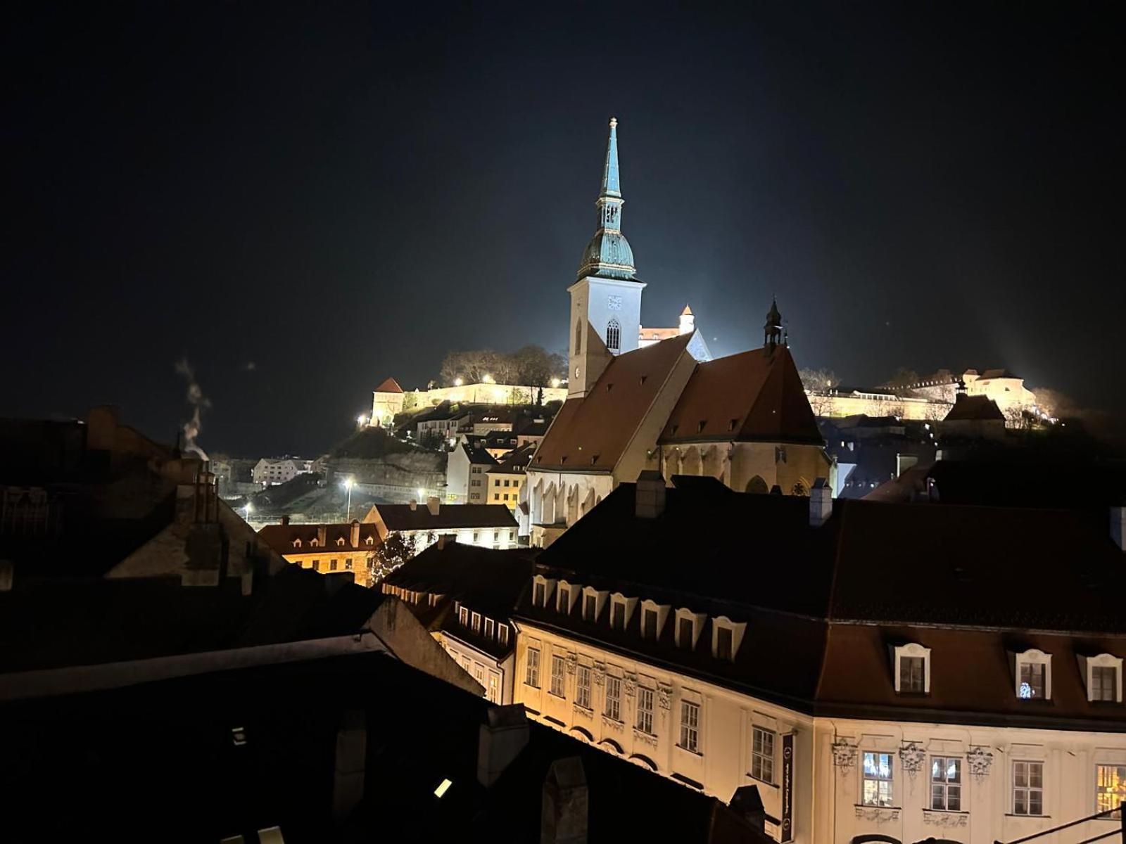 Apartment Oldtown Magic Cityhub Bratislava