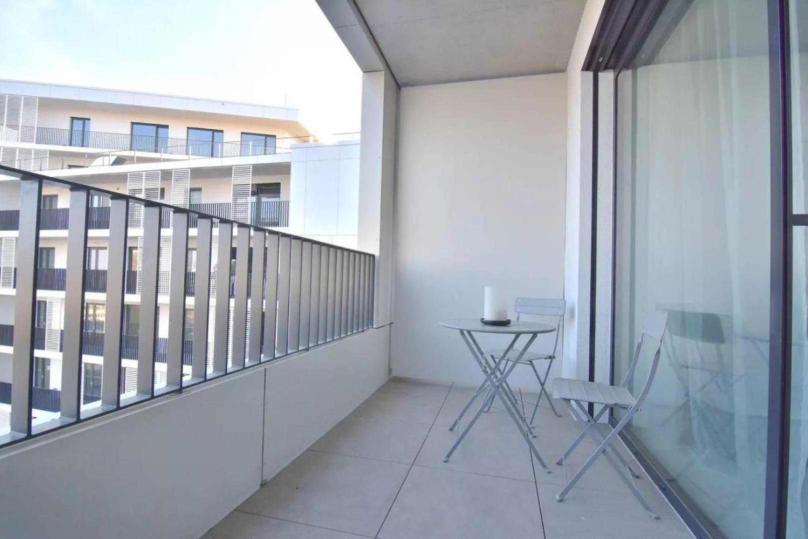 Bris Apartment, 1-2 Guests, Free Parking & Wifi, 4km Downtown, Apartment *