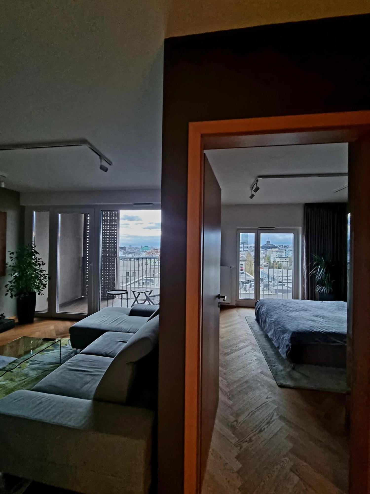 View Free Parking Apartment