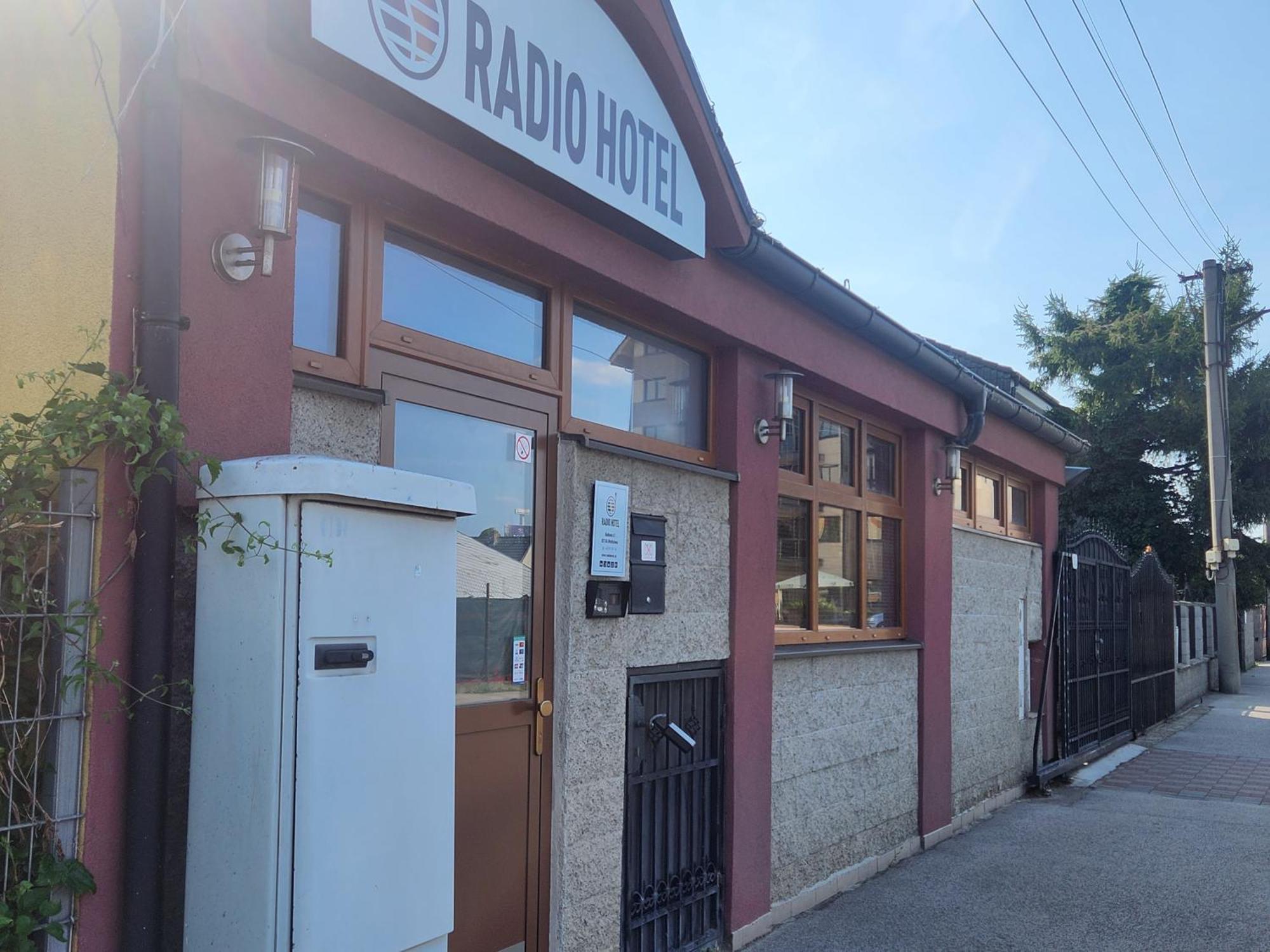 Radio Khách sạn