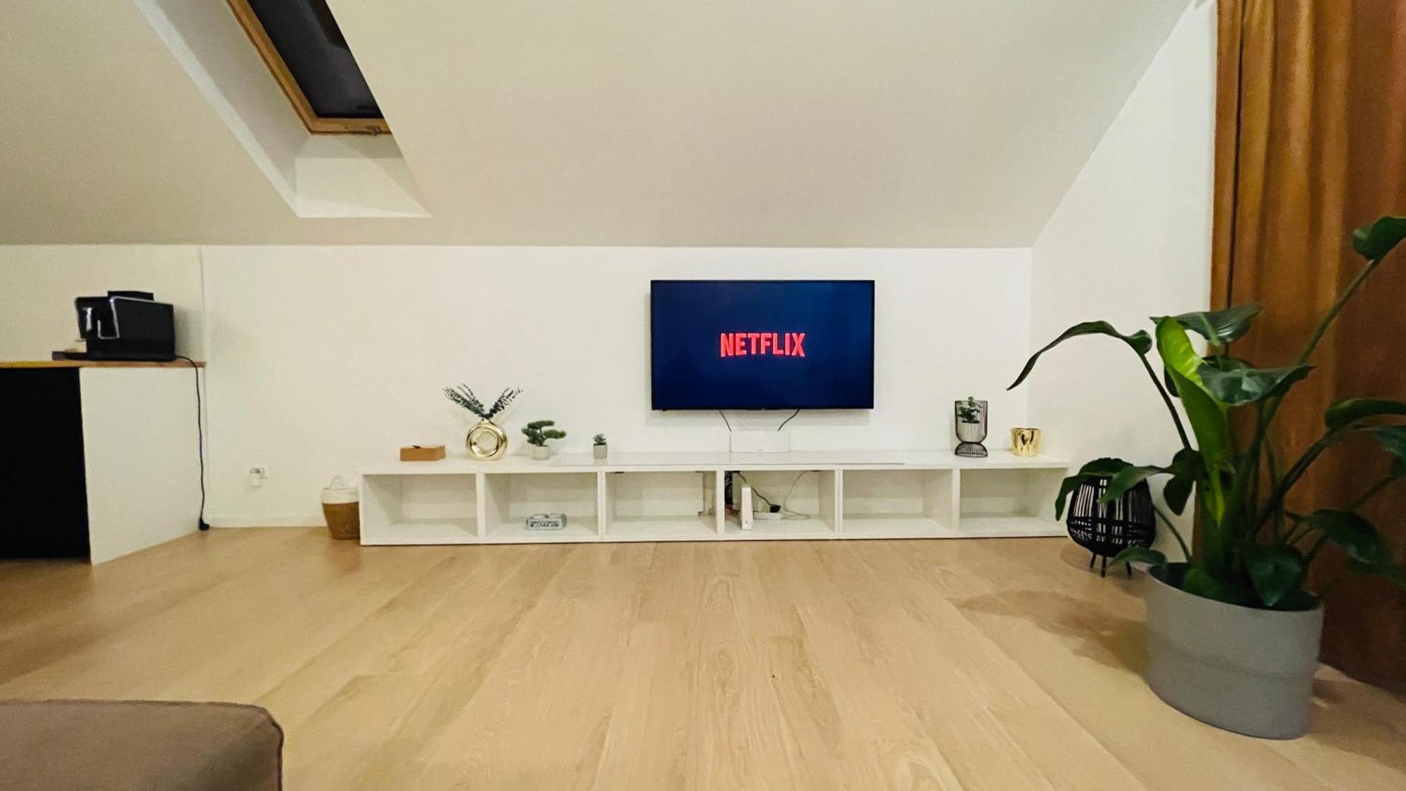 House Flow, 3 With Terrace, Free 2 Parking Apartmán Bratislava