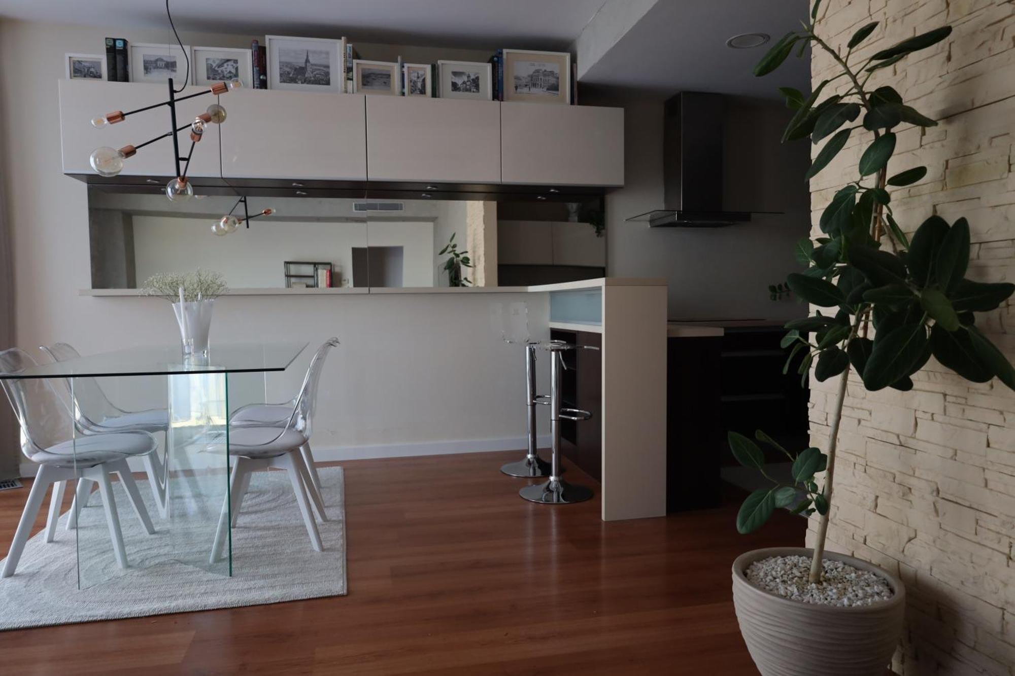 Vienna Gate Apartment, Free Parking *