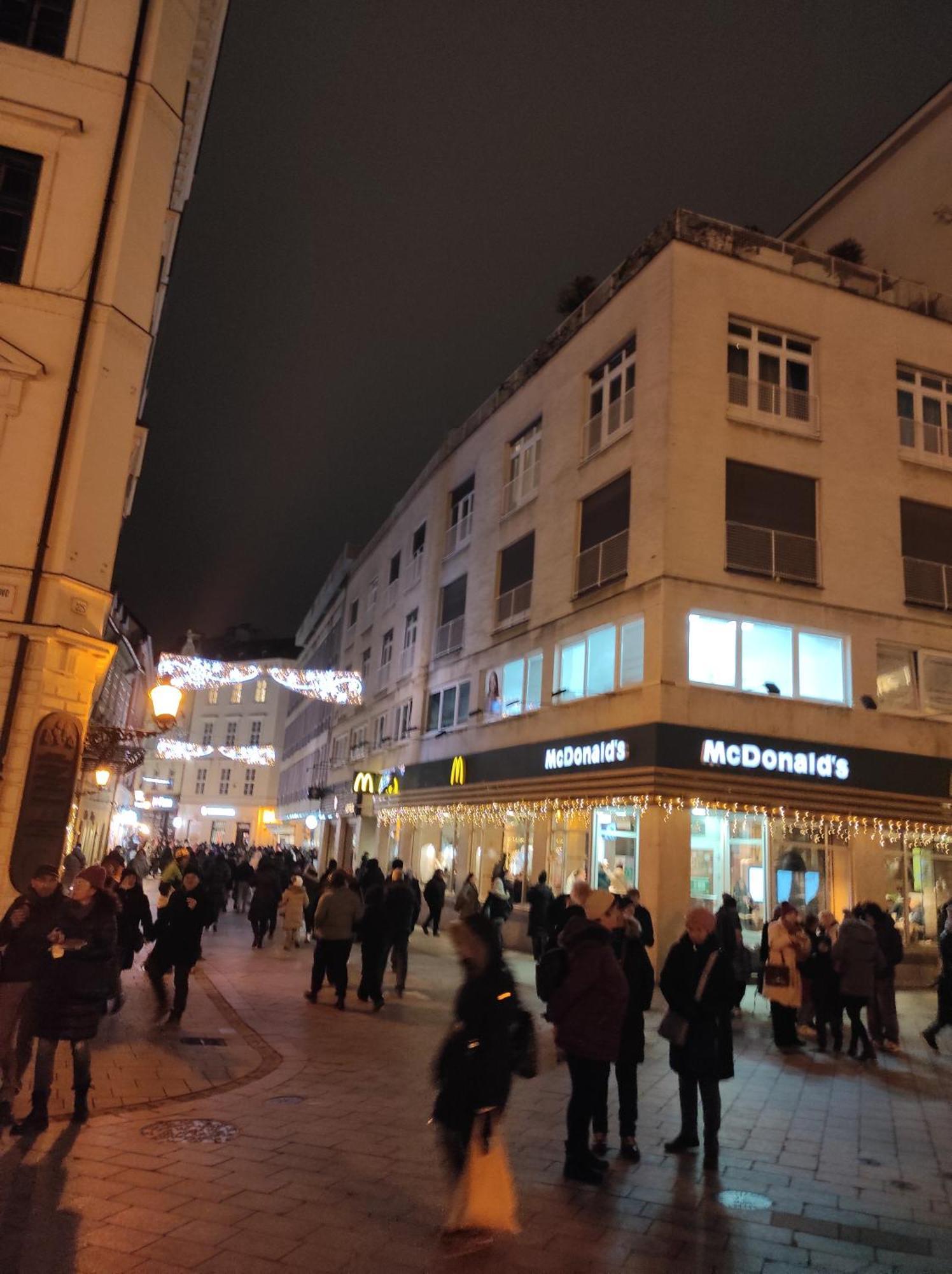 Old Centre - Rybarska Brana * Pressburg