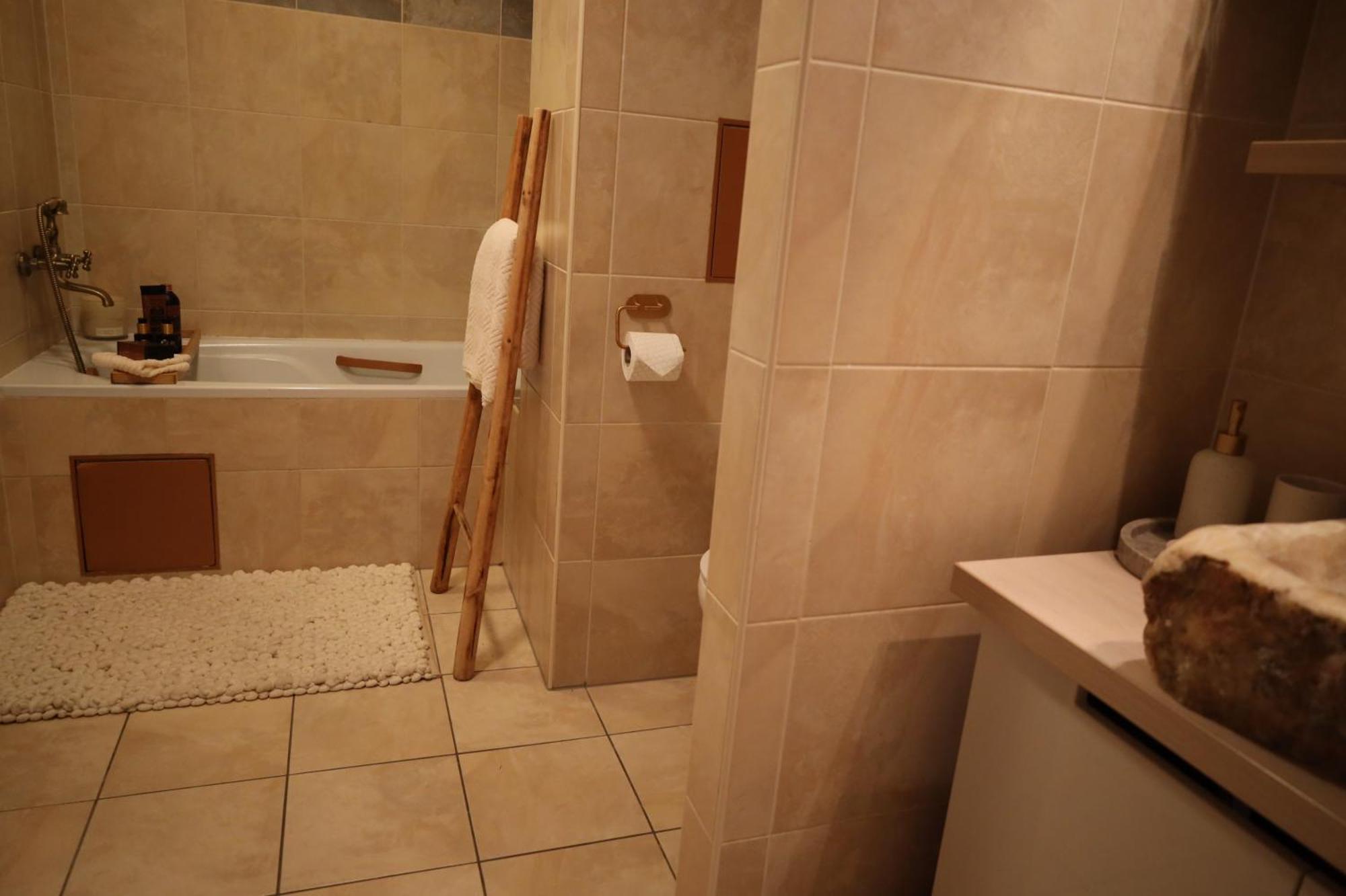 Vienna Gate Apartment, Free Parking * Bratislava