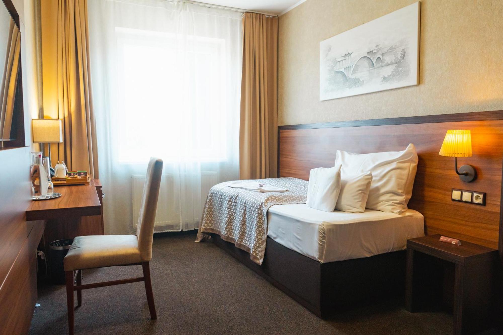 Premium Business Hotel 4*