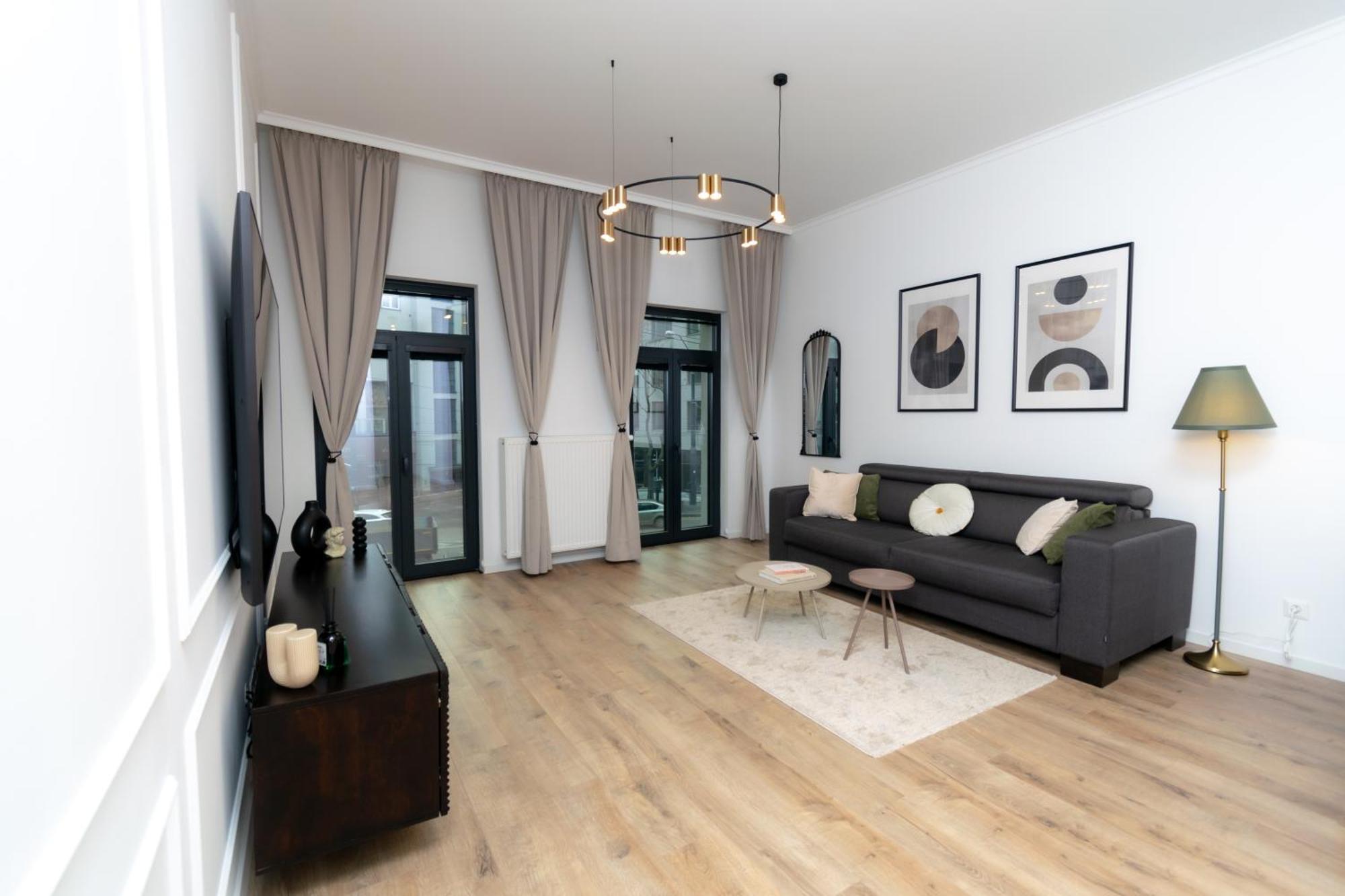 Nook L Goldenbauer Bratislava