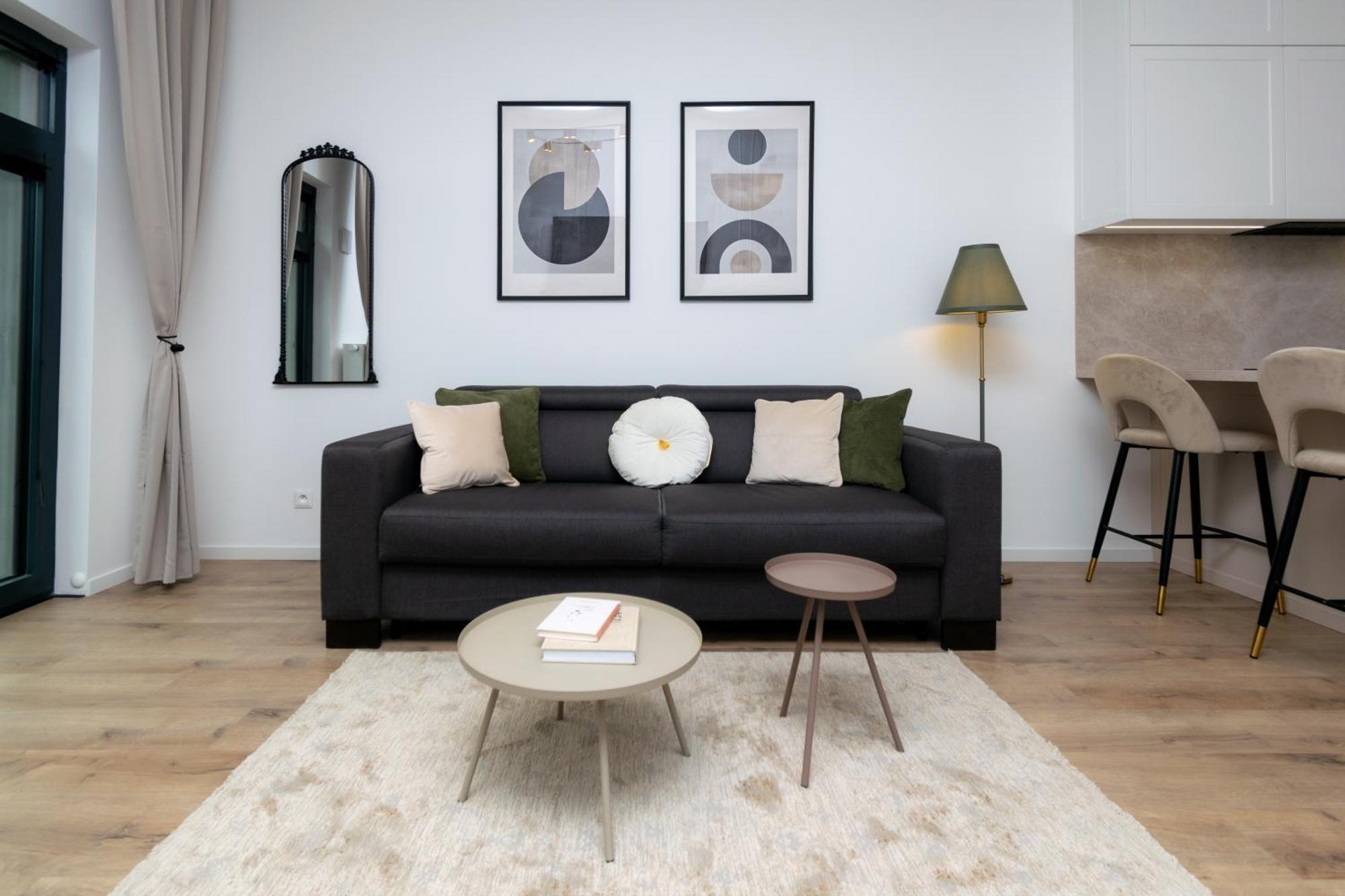 Nook L Goldenbauer Bratislava