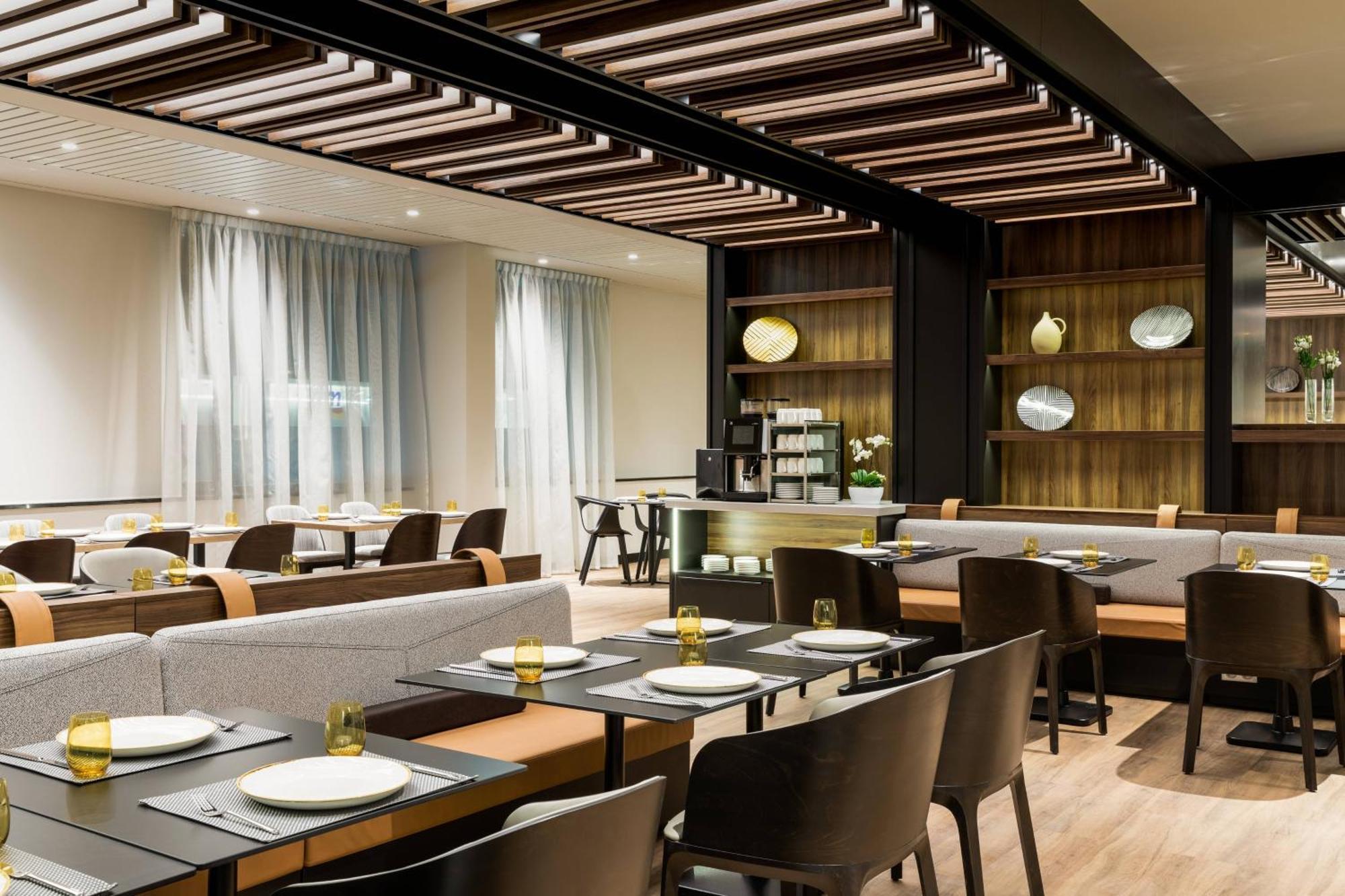 Ac By Marriott Old Town Bratislava