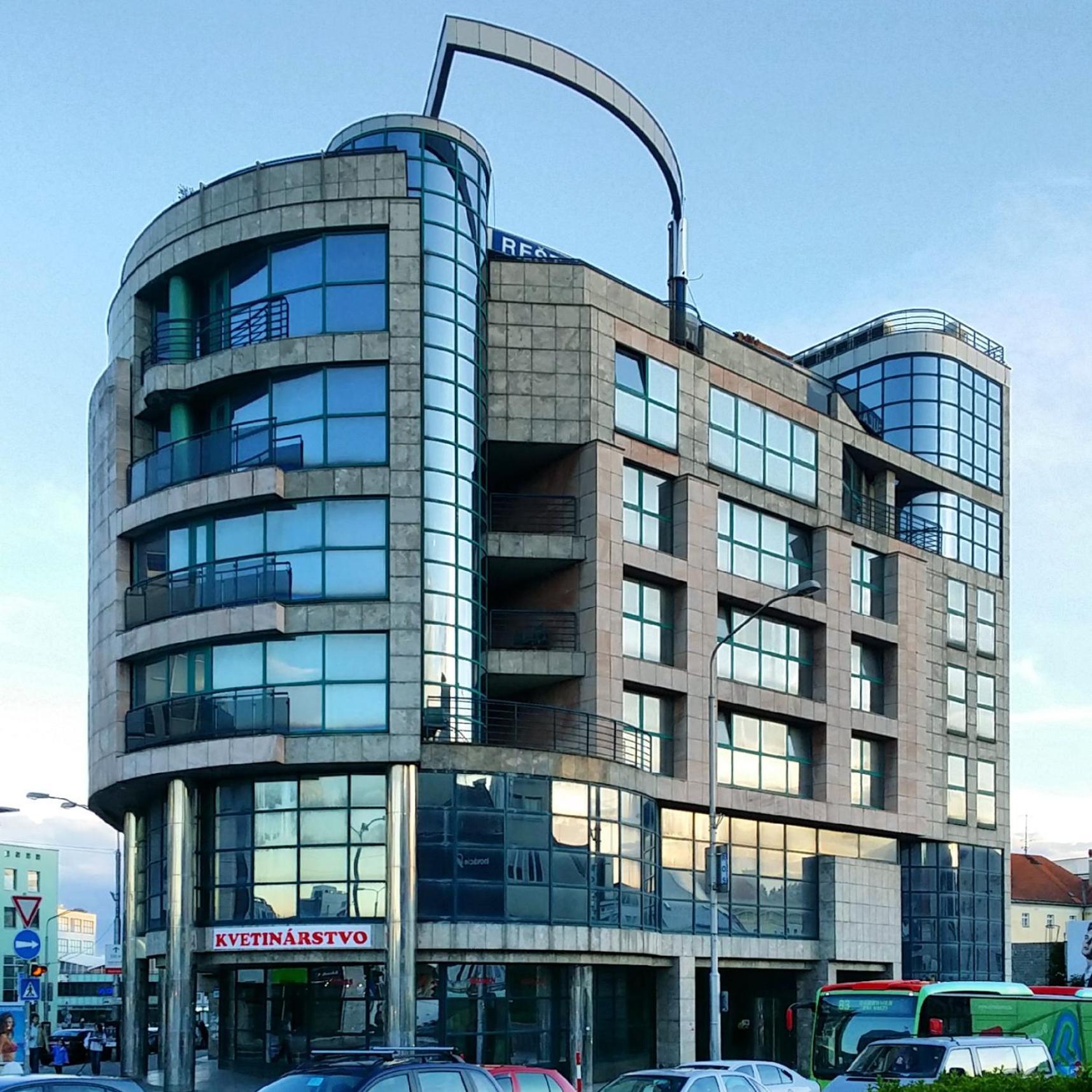 Happy Blue Downtown Center Bratislava