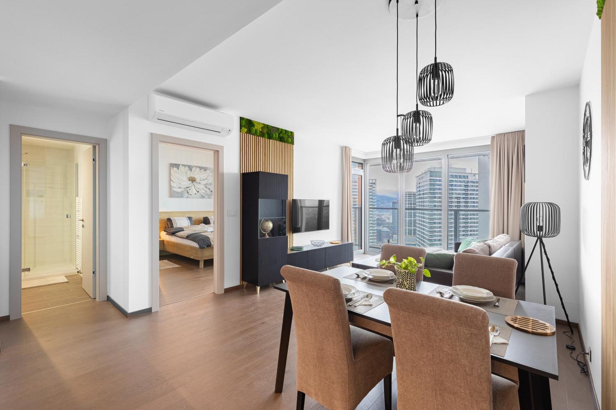 Apartment Eurovea Tower - Luke Danube 24 *