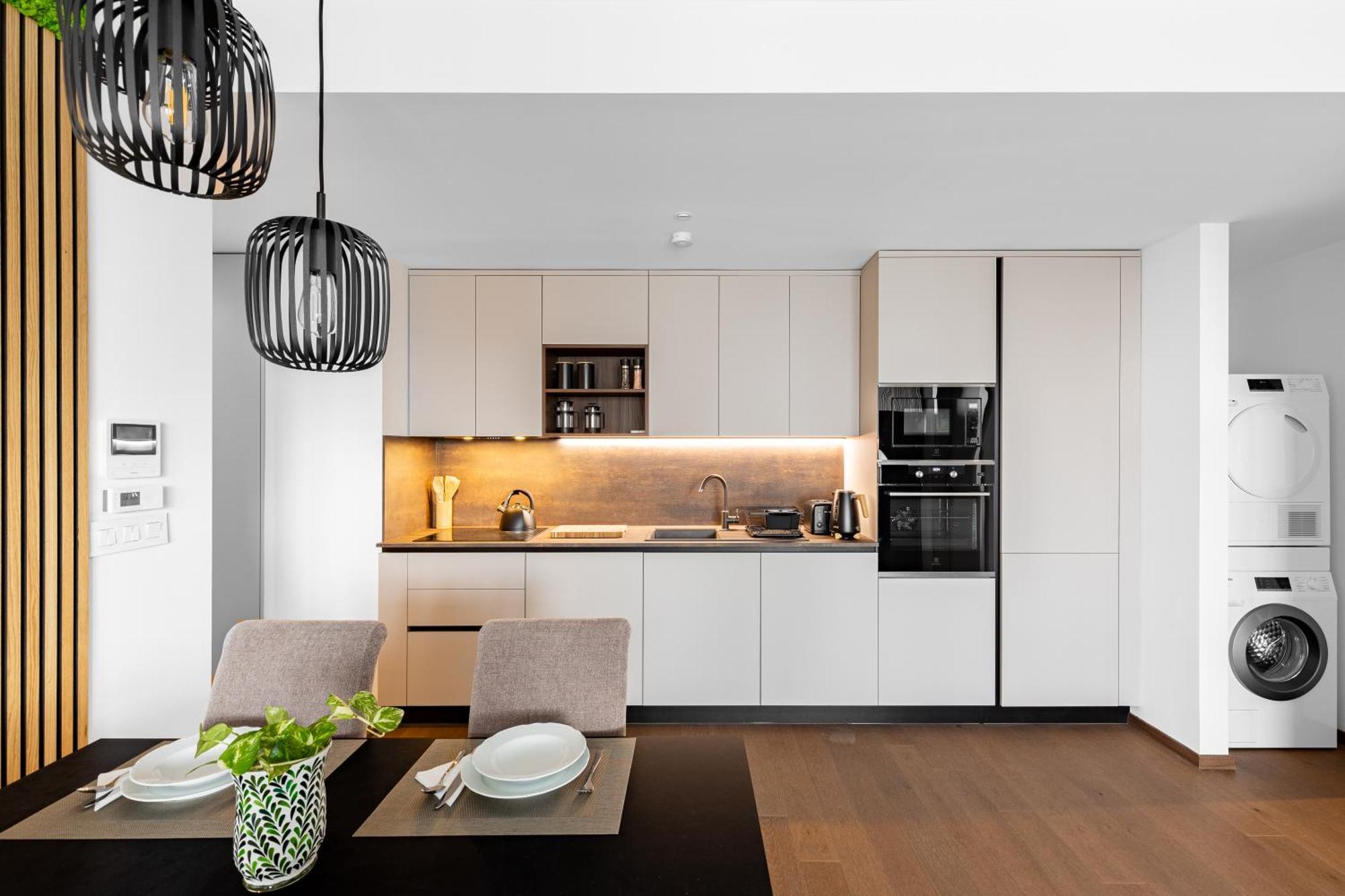 Apartment Eurovea Tower - Luke Danube 24 *