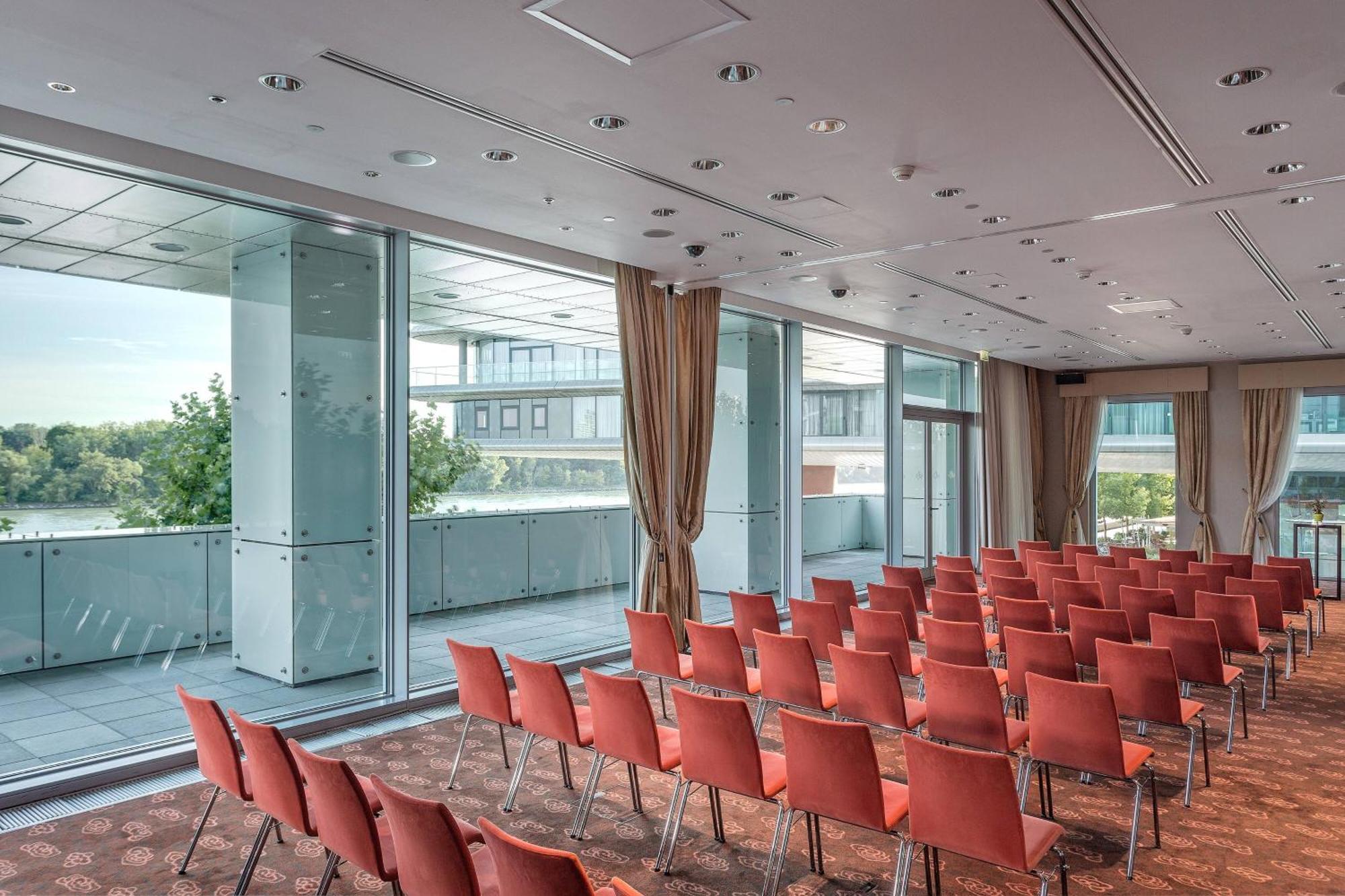 Hotel Grand River Park, A Luxury Collection Hotel,