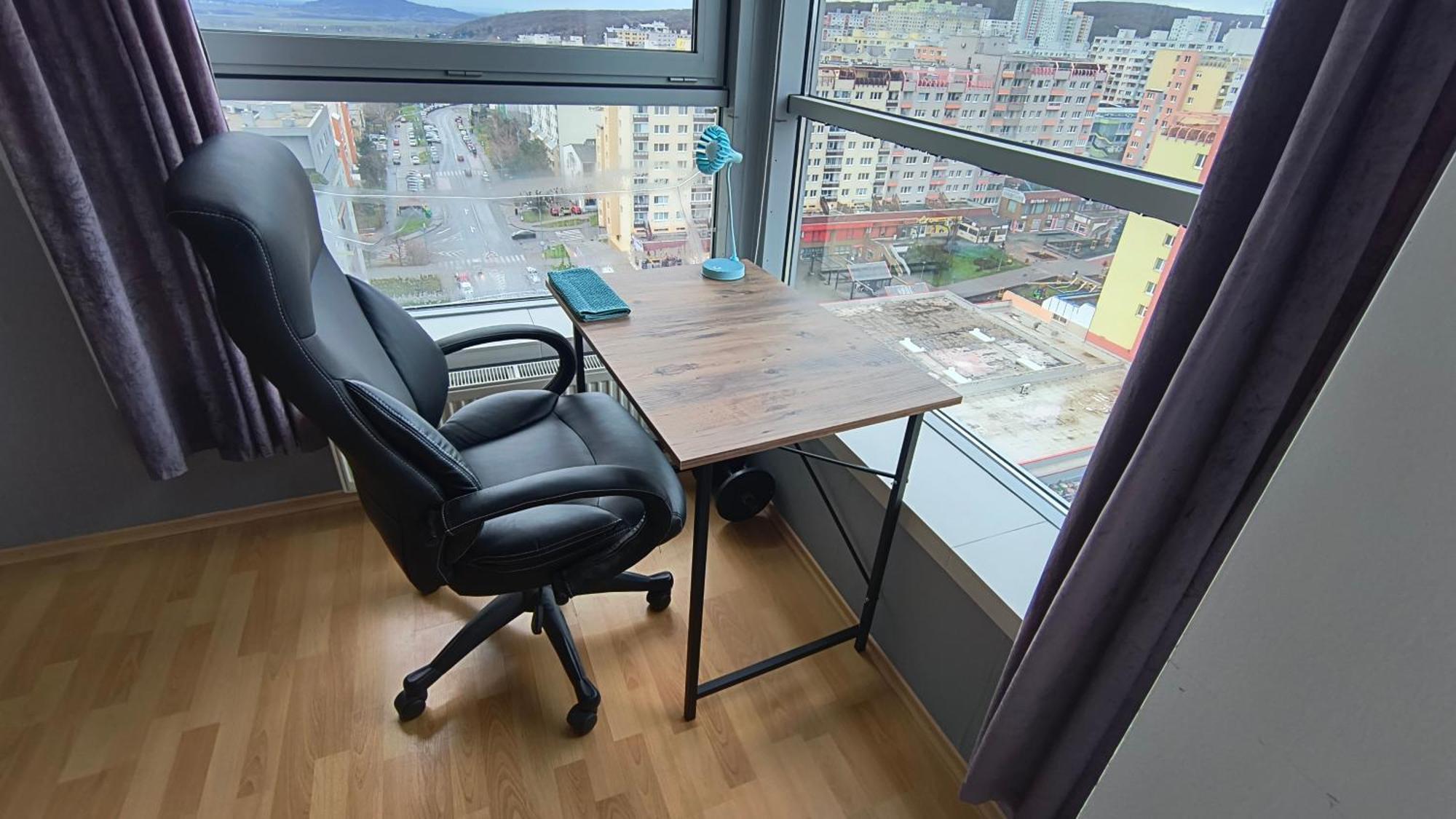 Pretty Nice View Apartment Near Danube River, Free Parking Apartment