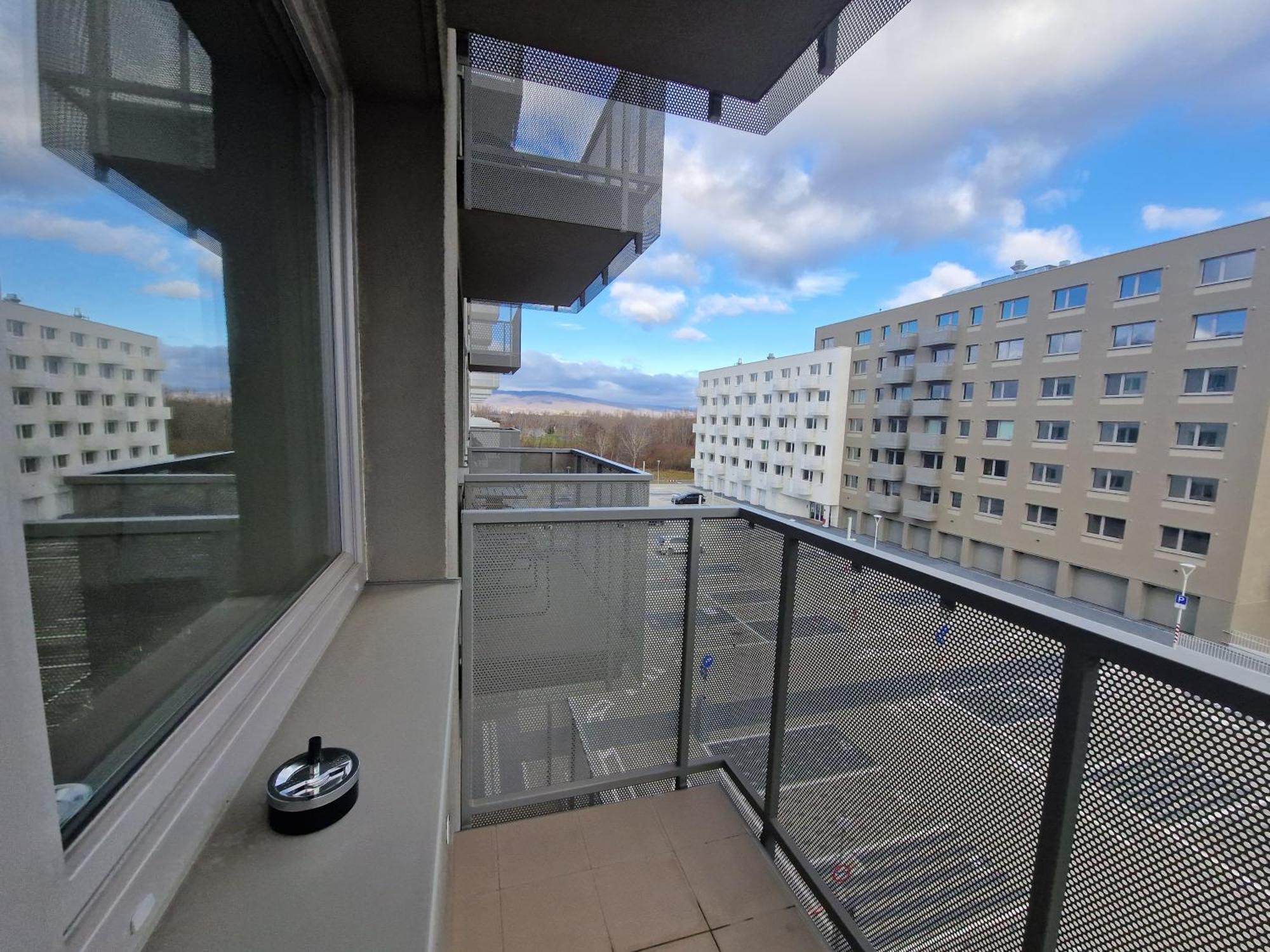 Katrin With Undergound Parking Apartment *