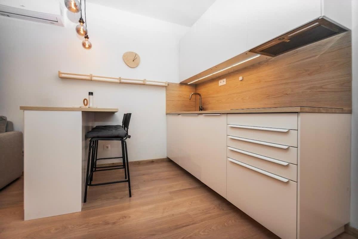 Apartment Center - Modern & Elegant Bratislava