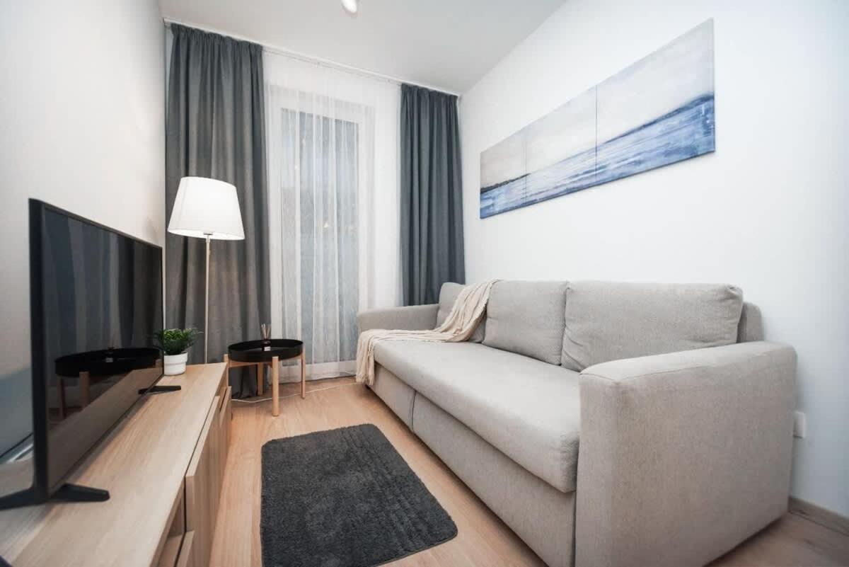 Center - Modern & Elegant Apartment
