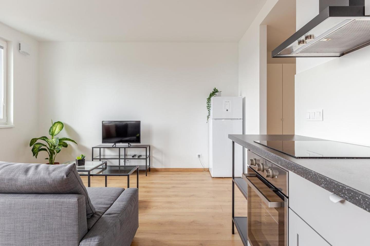 Nook I Airport Apartment Bratislava
