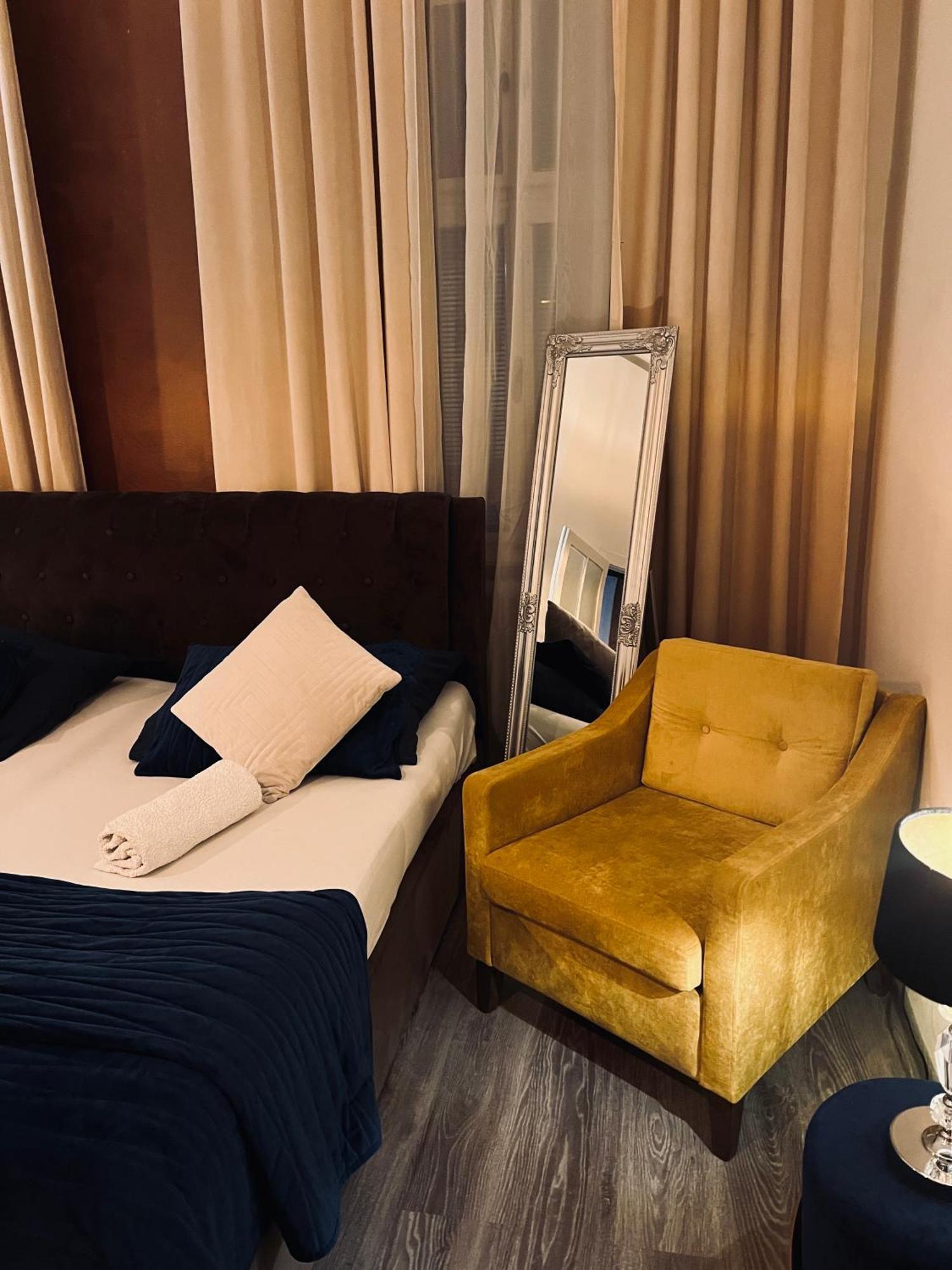 Csaky Palace Ba 3 Apartmán *