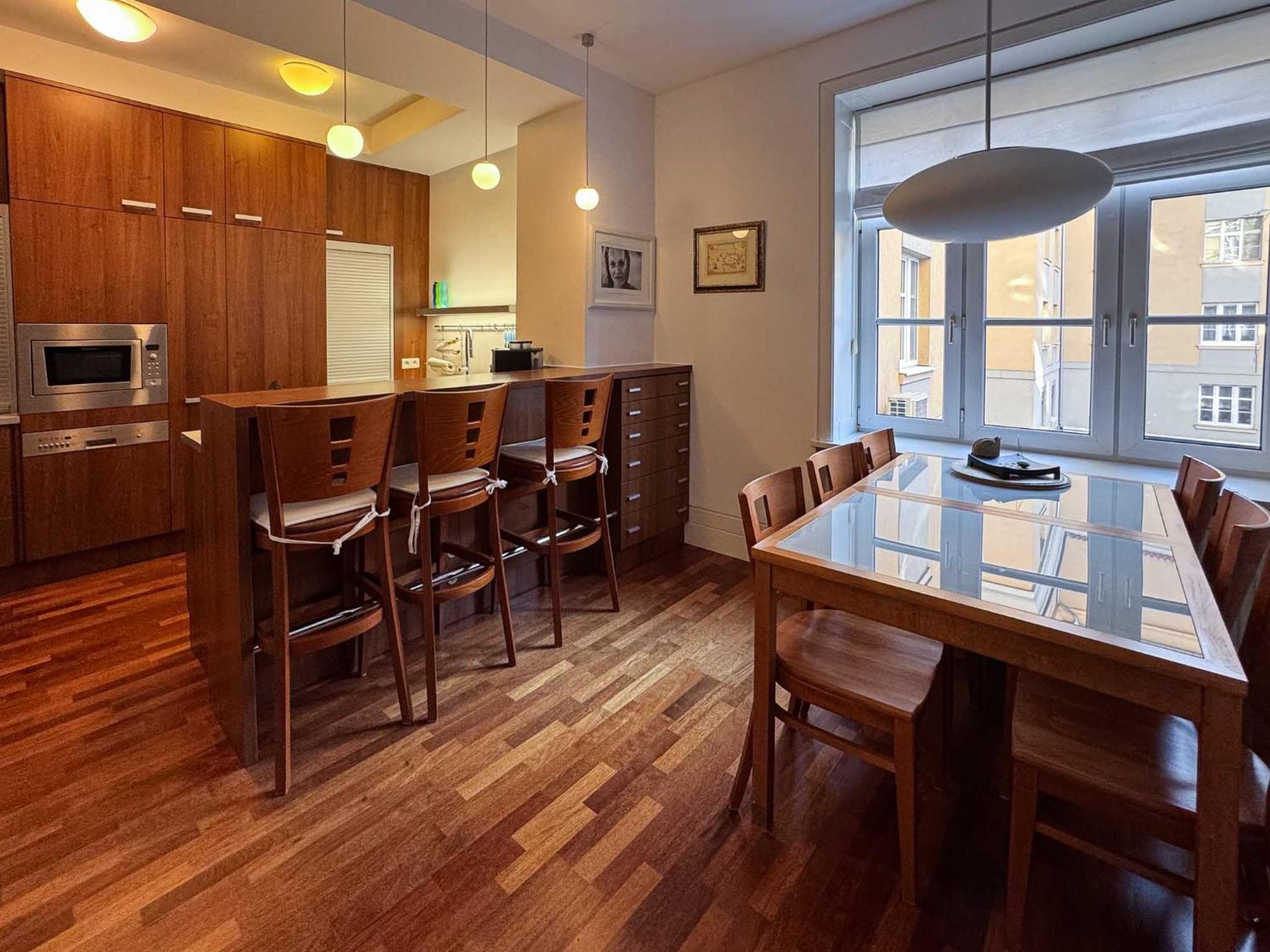 29 Old Town Apartment