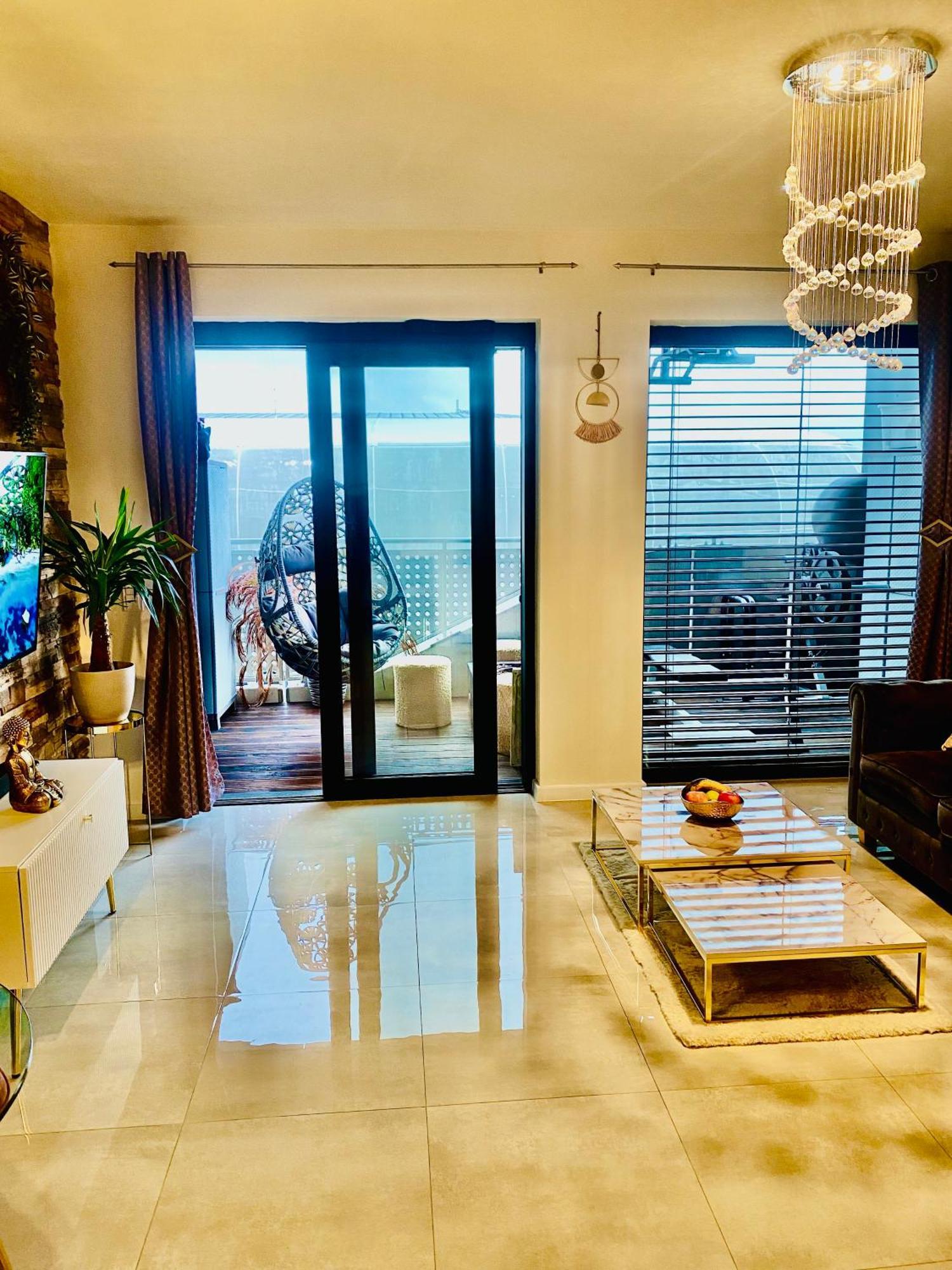 Apartment Tehelne Pole, Bajkalska 2e Bratislava